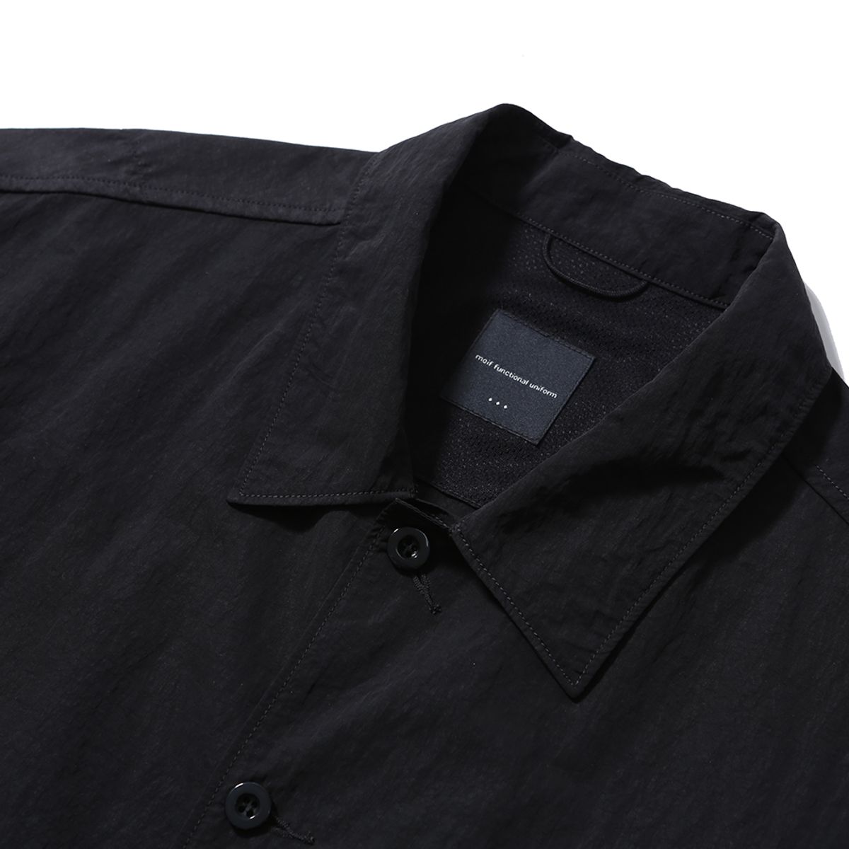 모이프(MOIF) [SS25] WEEKEND HALF SHIRT / BLACK