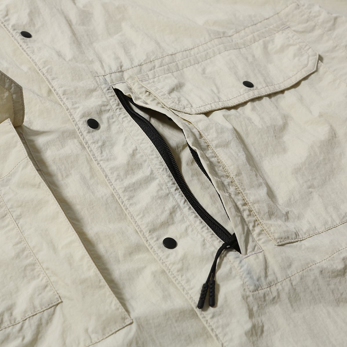 모이프(MOIF) [SS25] HIKER HALF SHIRT / MAYO