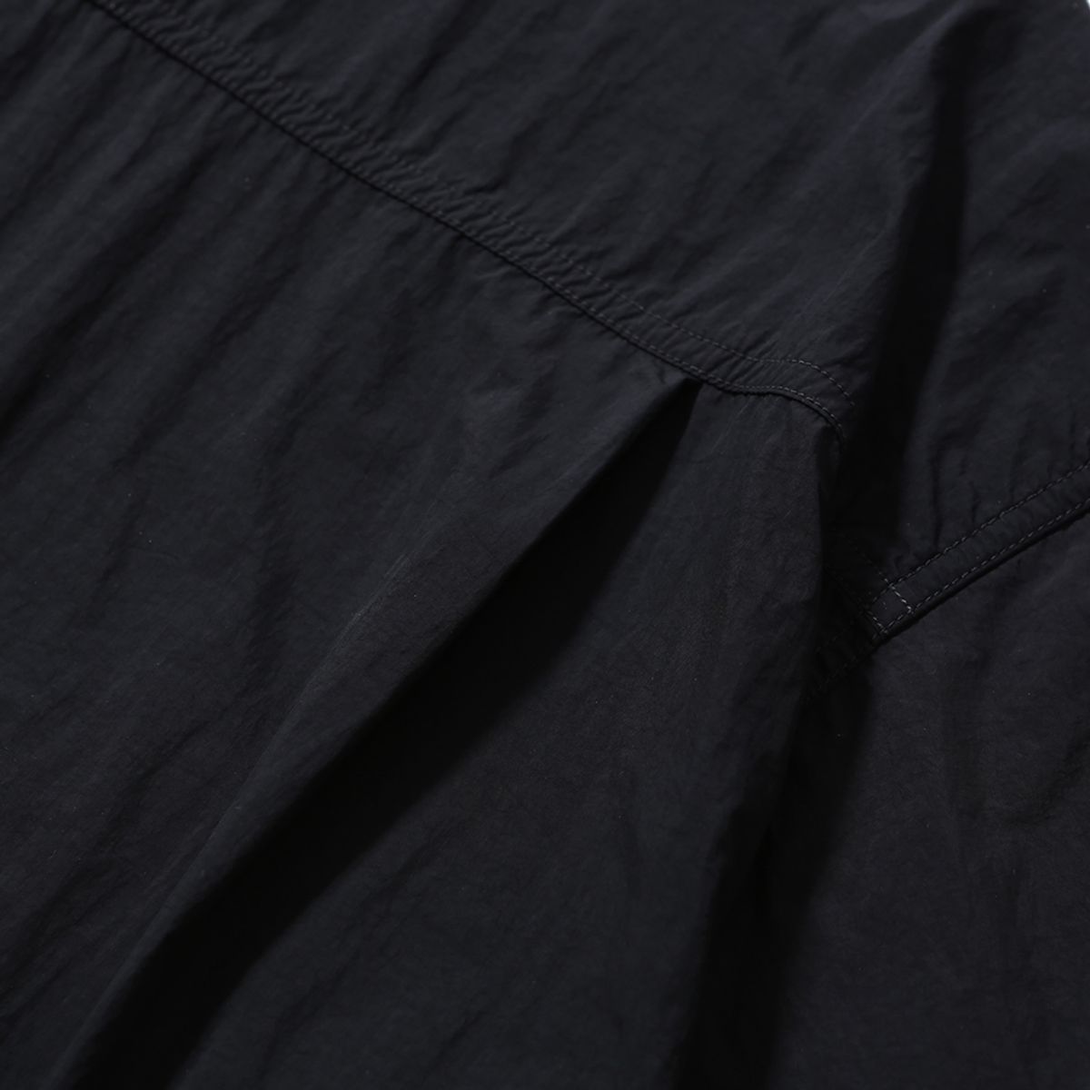 모이프(MOIF) [SS25] HIKER HALF SHIRT / BLACK