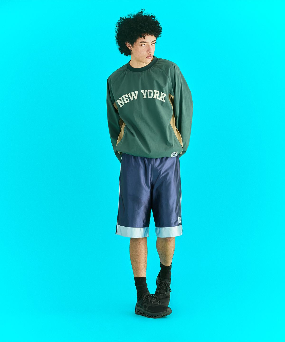 에르에르(ERER) [UN] Vintage Painted Warm-up Green