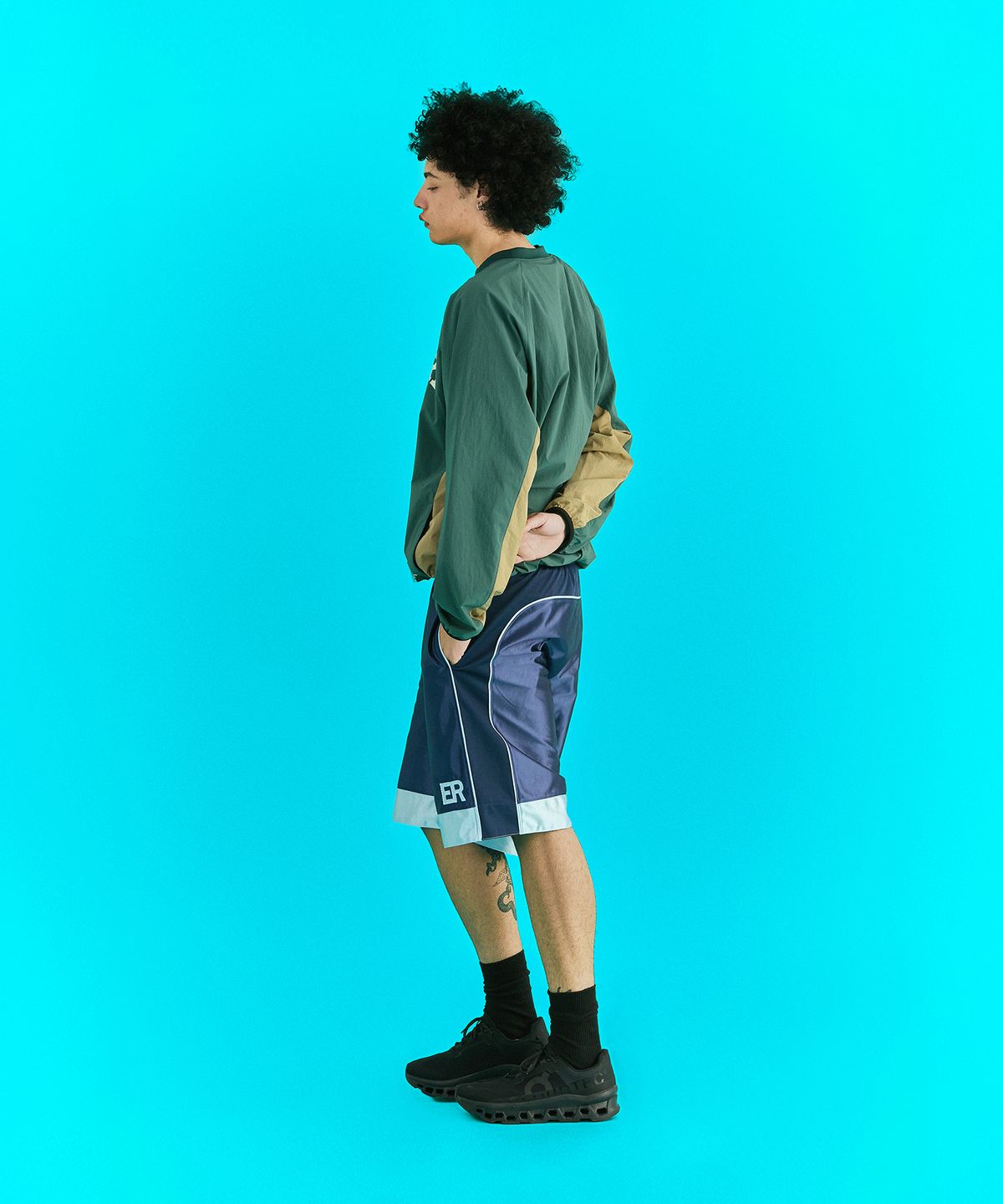 에르에르(ERER) [UN] Vintage Painted Warm-up Green