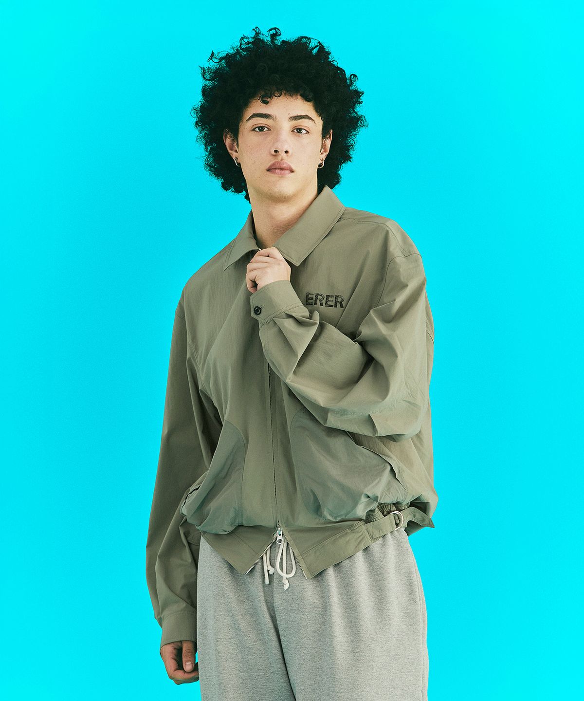 에르에르(ERER) [UN] Vintage Painted Nylon Blouson Khaki