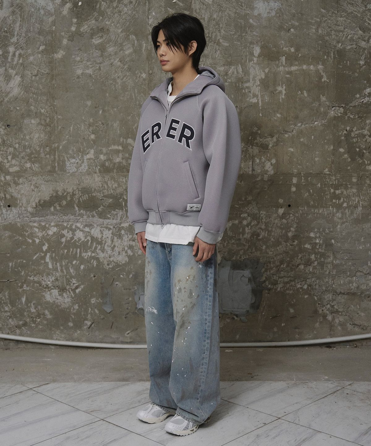 에르에르(ERER) [UN] Mesh Applique Hoodie Zip-Up Gray