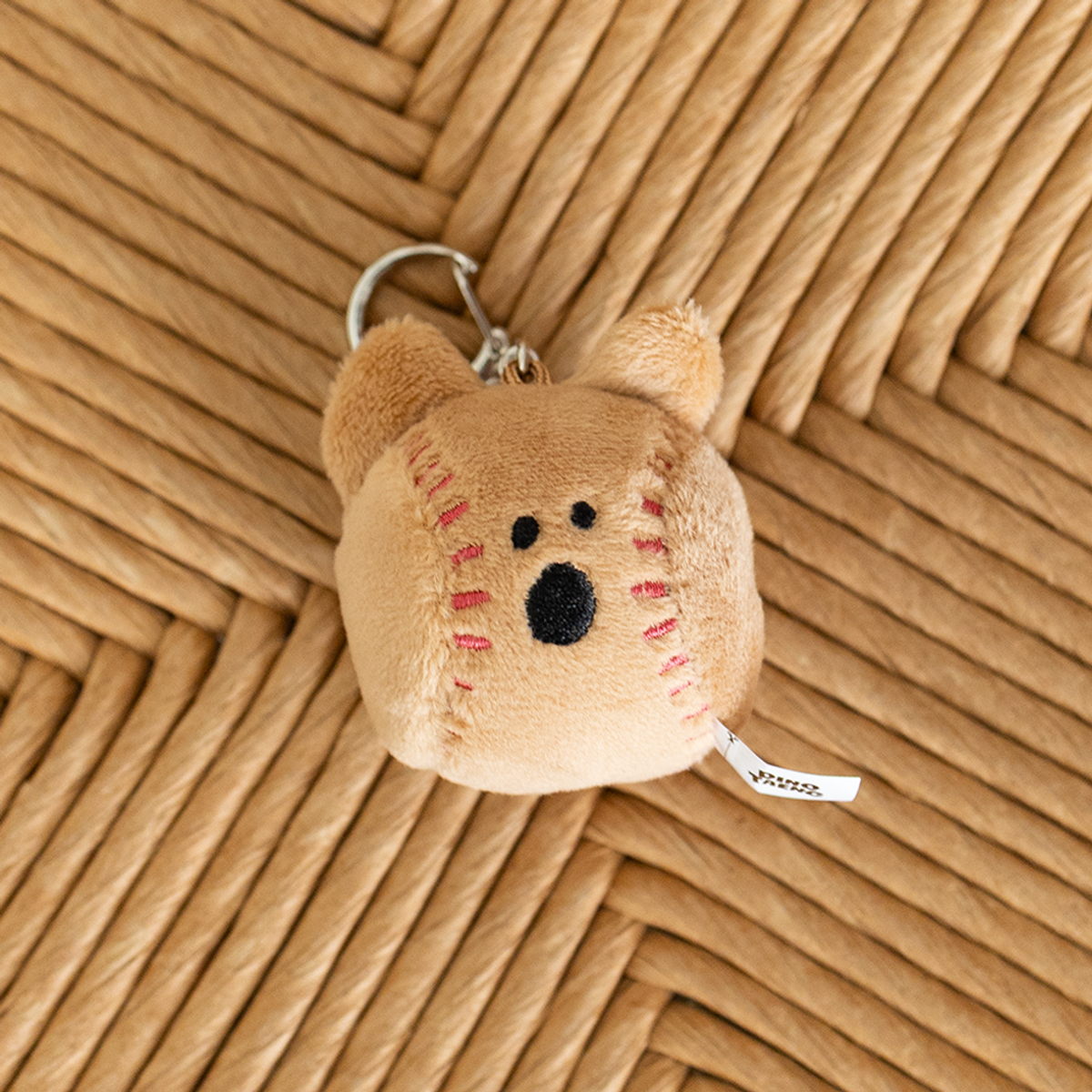 다이노탱(DINOTAENG) Quokka Baseball Keyring