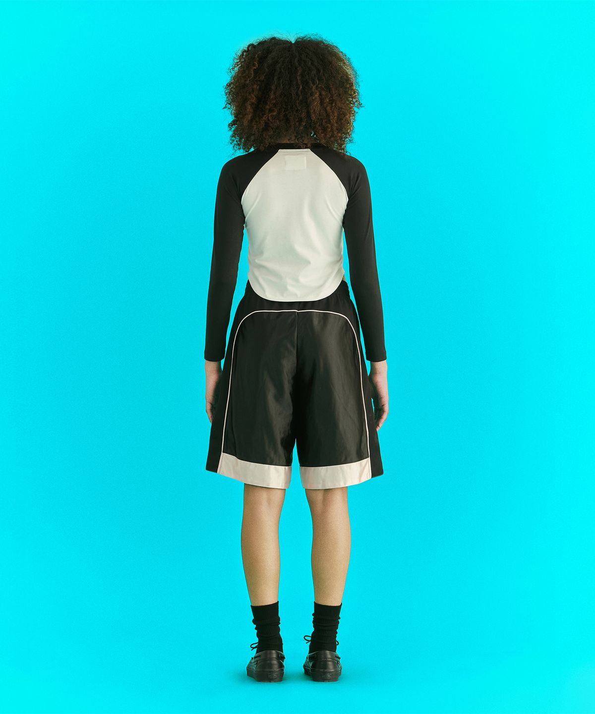 에르에르(ERER) [UN] Basketball Pants Black