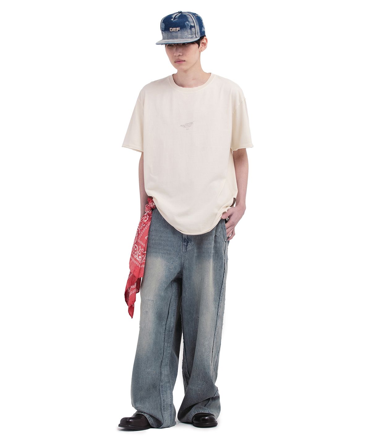 데프가먼츠(DEFGARMENTS) FEATHER DEVIL T-SHIRTS