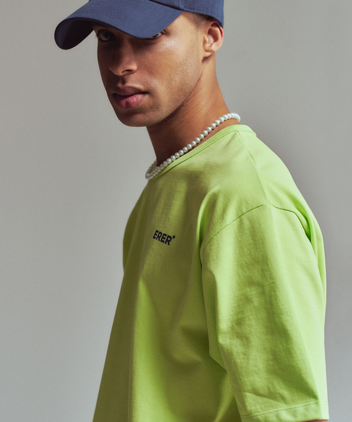 에르에르(ERER) [UN] Basic logo t-shirt Yellow