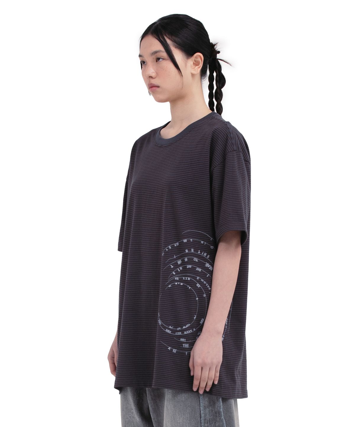 데프가먼츠(DEFGARMENTS) STRIPE ROUTE T-SHIRTS