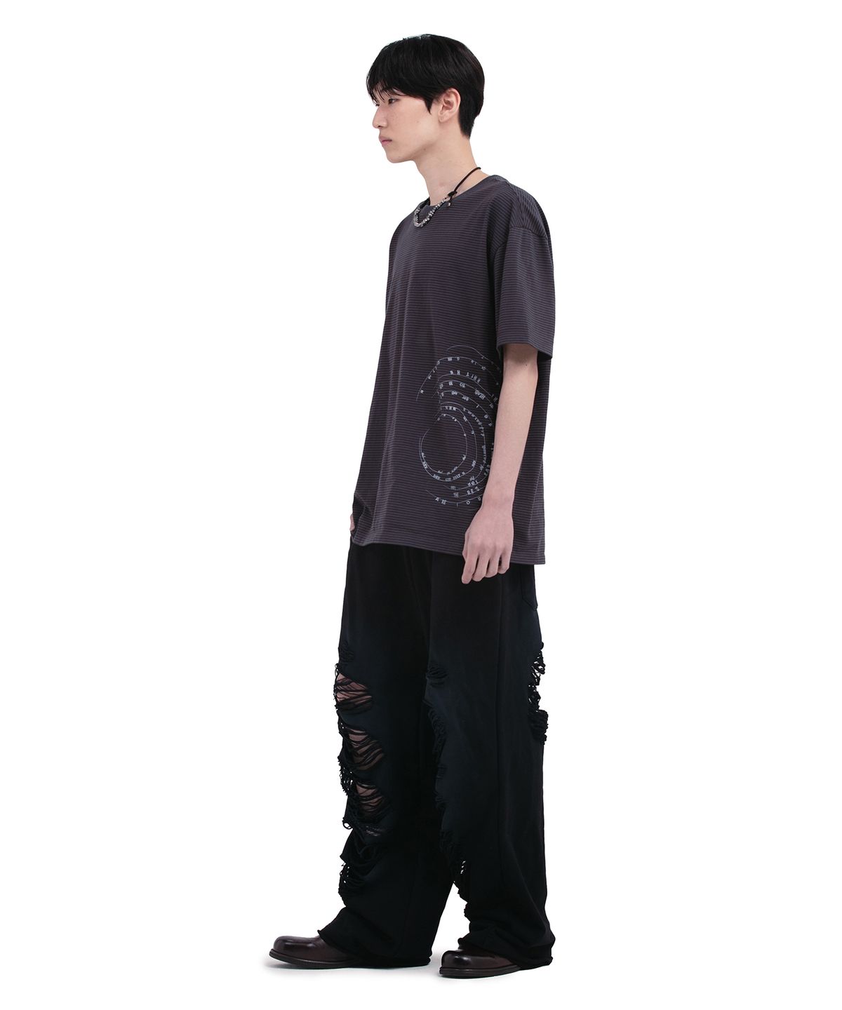 데프가먼츠(DEFGARMENTS) STRIPE ROUTE T-SHIRTS