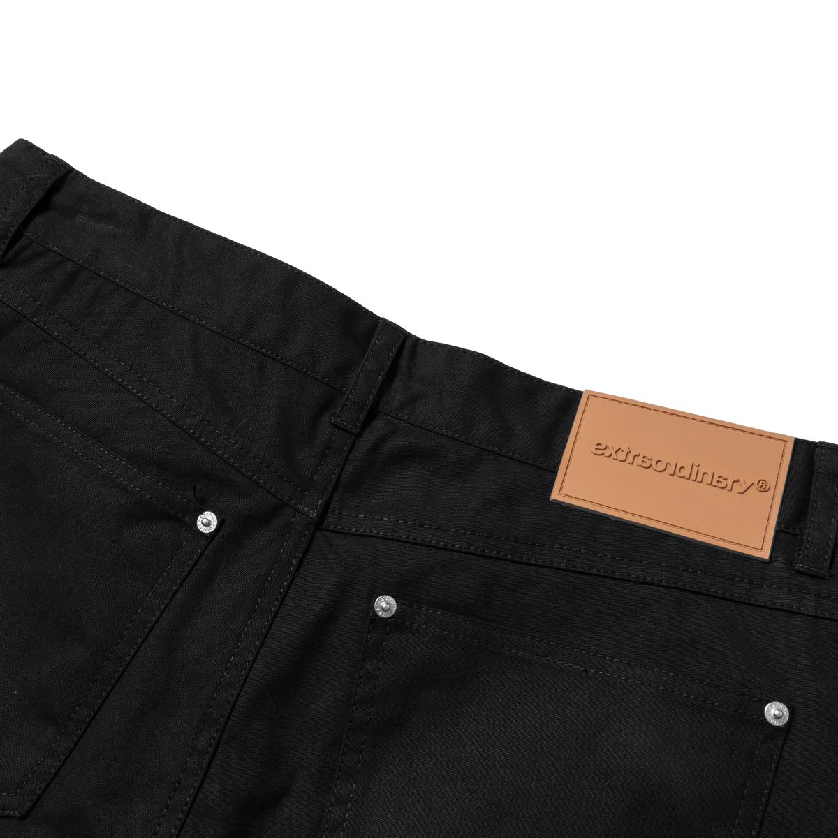 엑스트라오디너리(EXTRAORDINARY) COATING CANVAS DOUBLE KNEE SHORTS BLACK