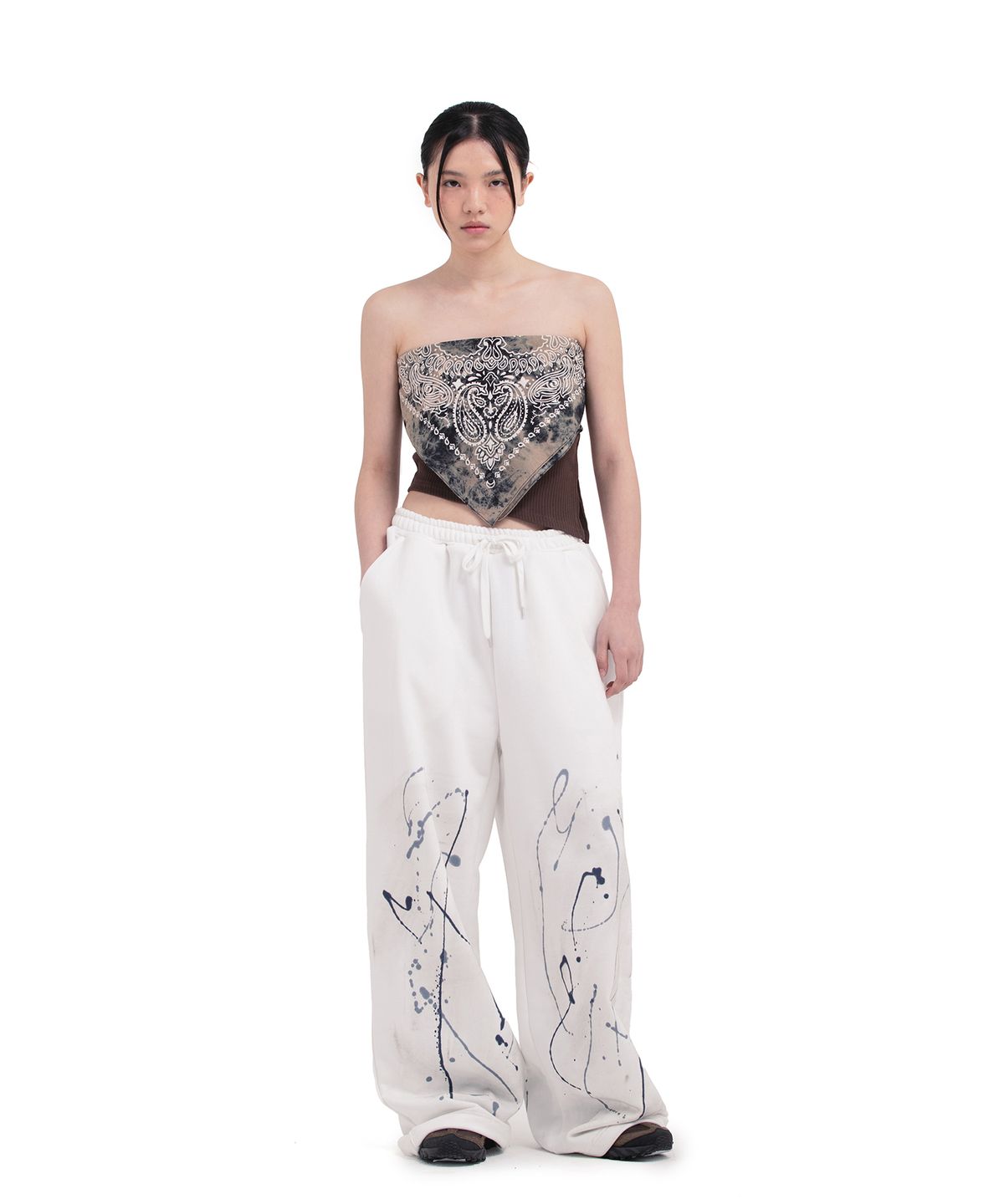 데프가먼츠(DEFGARMENTS) FEATHER PAINTING PANTS [WHITE]