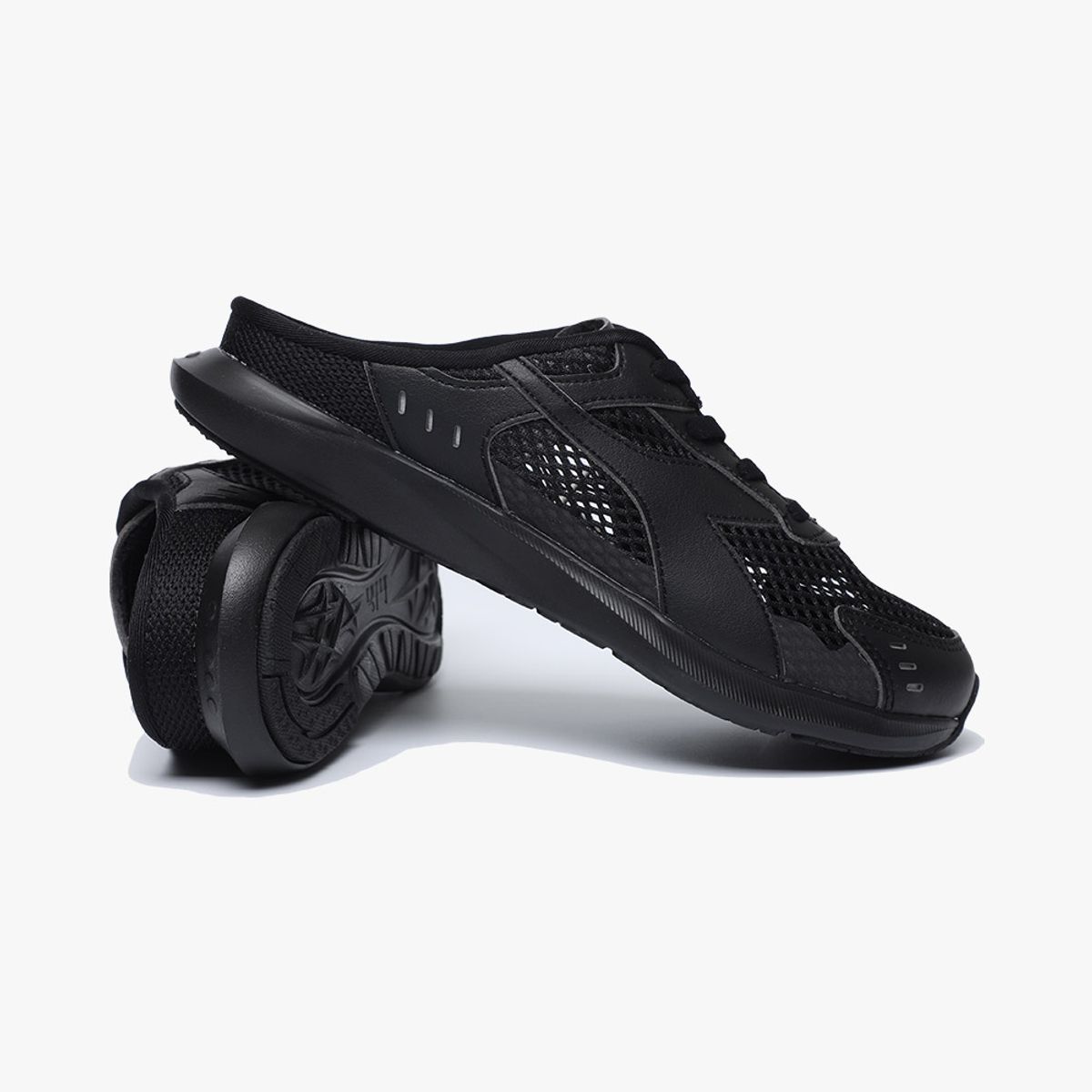 디아도라(diadora) 벨루나 뮬 BLACK