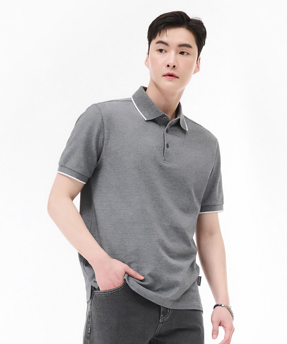 체이스컬트(CHASECULT) 남성 팁배색 쿨피케 카라 티셔츠-차콜