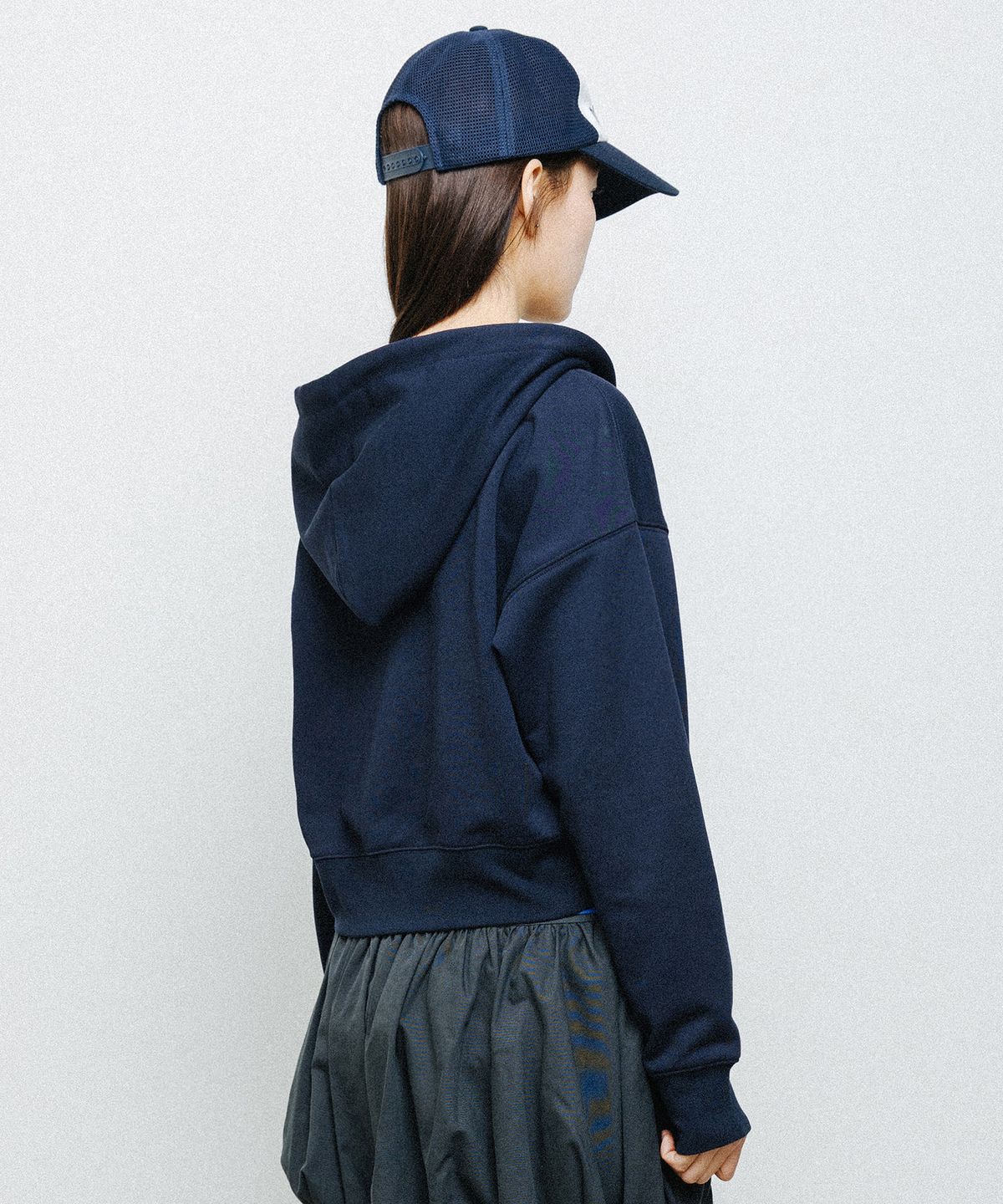 데이지신드롬(DAISY SYNDROME) ESSENCIAL TWO WAY HOODIE ZIP UP navy