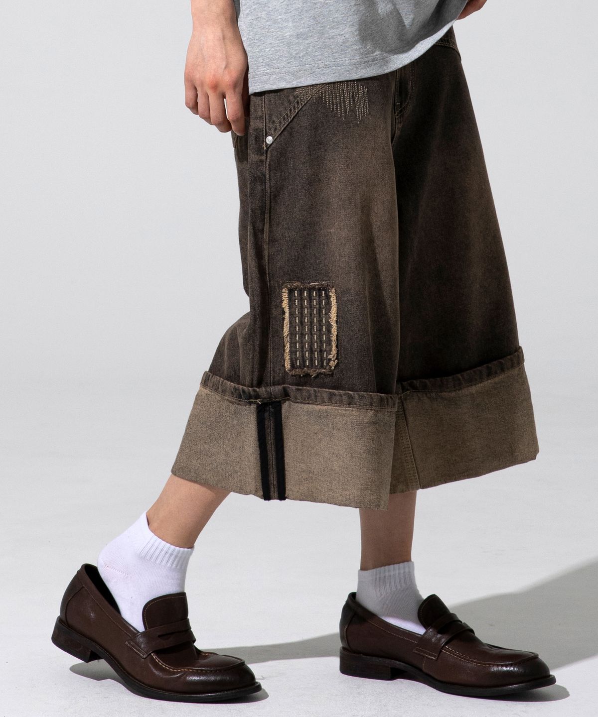 엑스톤즈(XTONZ) XP284 보로 패치워크 버뮤다 데님 팬츠 (BROWN)