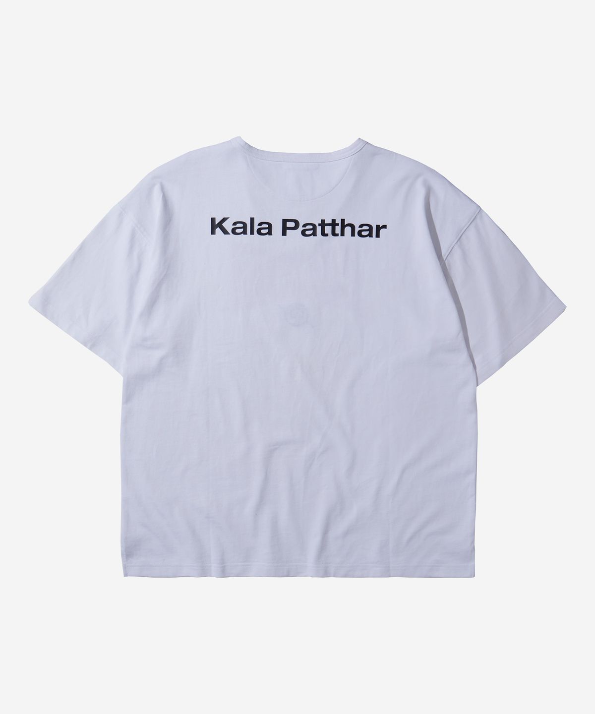 칼라파타르(KALAPATTHAR) [PRINGLES X KALAPATTHAR] Bowtie T-Shirt - White