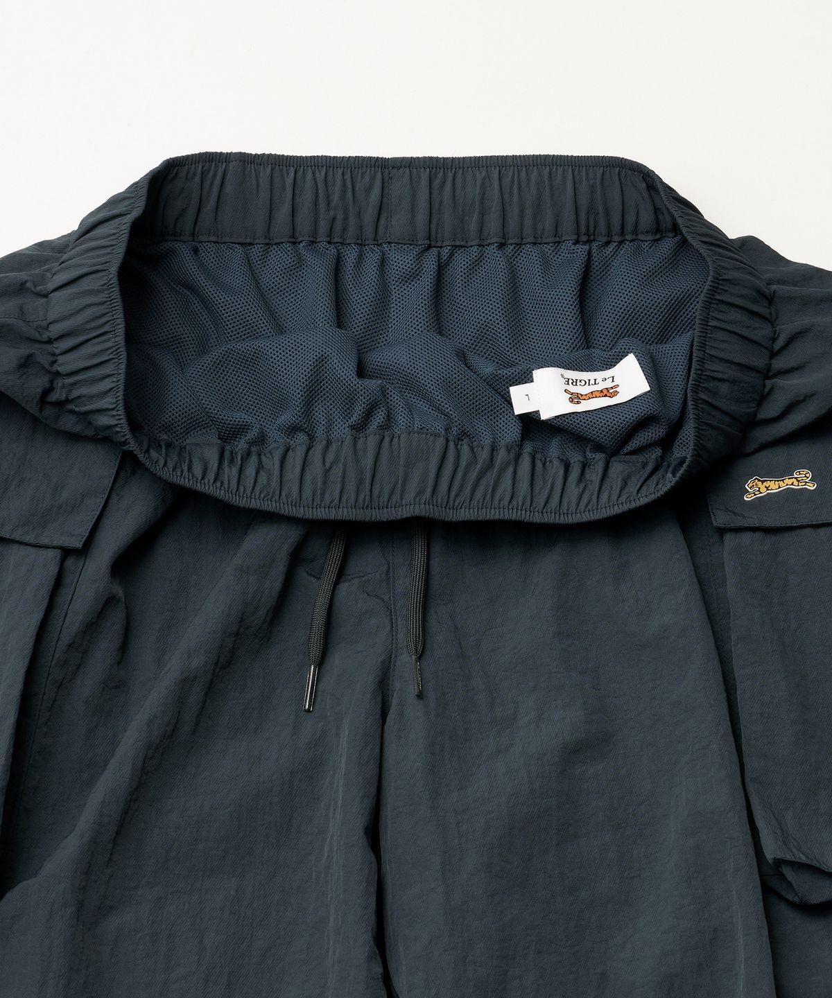 르티그레(LE TIGRE) Modern Cargo shorts (Light Navy)