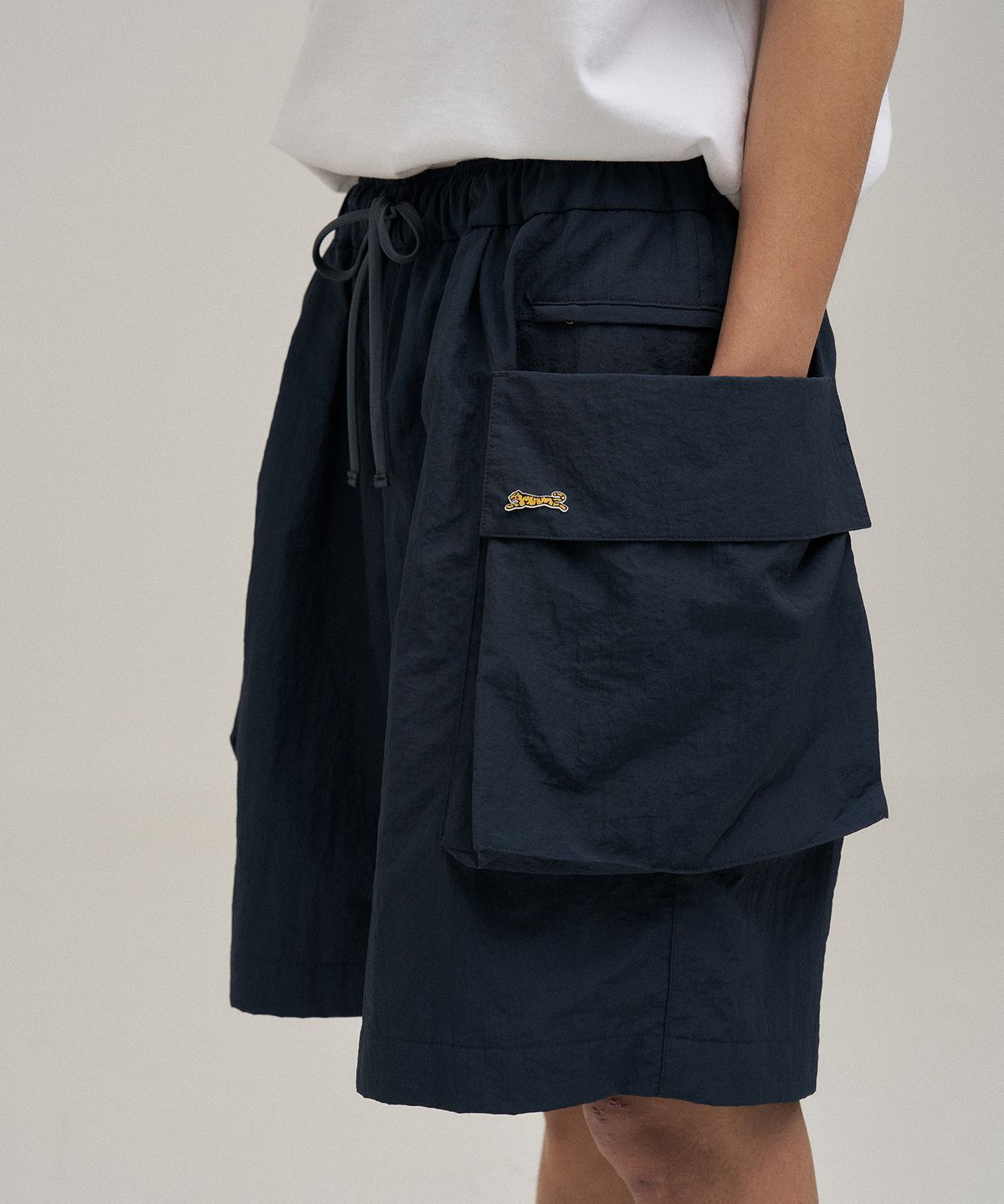 르티그레(LE TIGRE) Modern Cargo shorts (Light Navy)