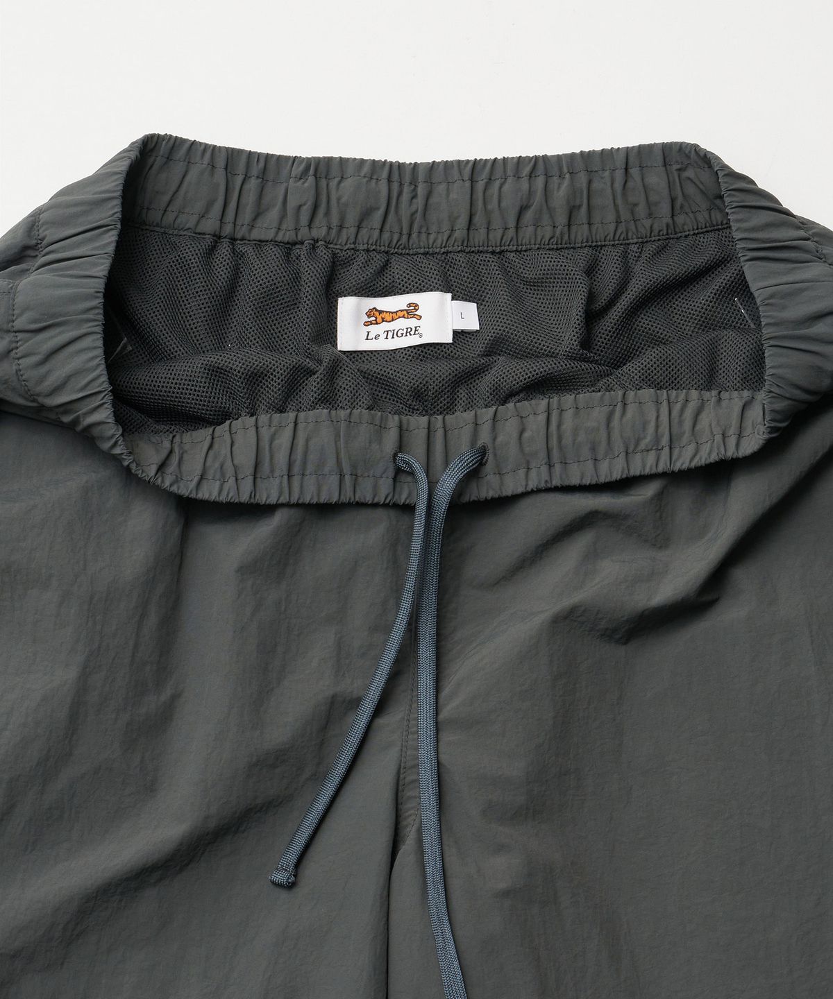 르티그레(LE TIGRE) Breeze easy shorts (Khaki Gray)