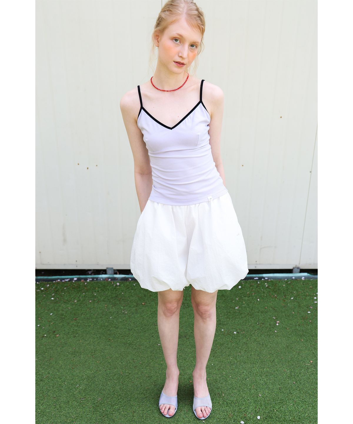 포에브(POEV) Velvet Strap Sleeveless Top - Lavender