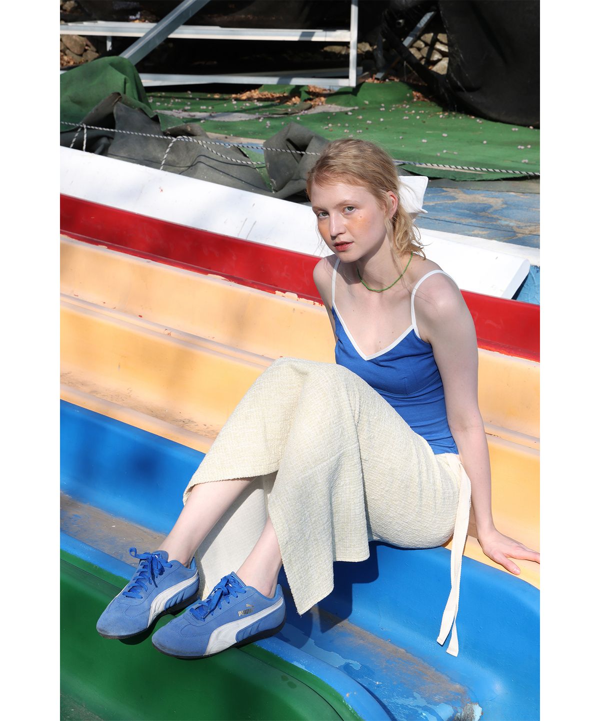 포에브(POEV) Velvet Strap Sleeveless Top - Blue