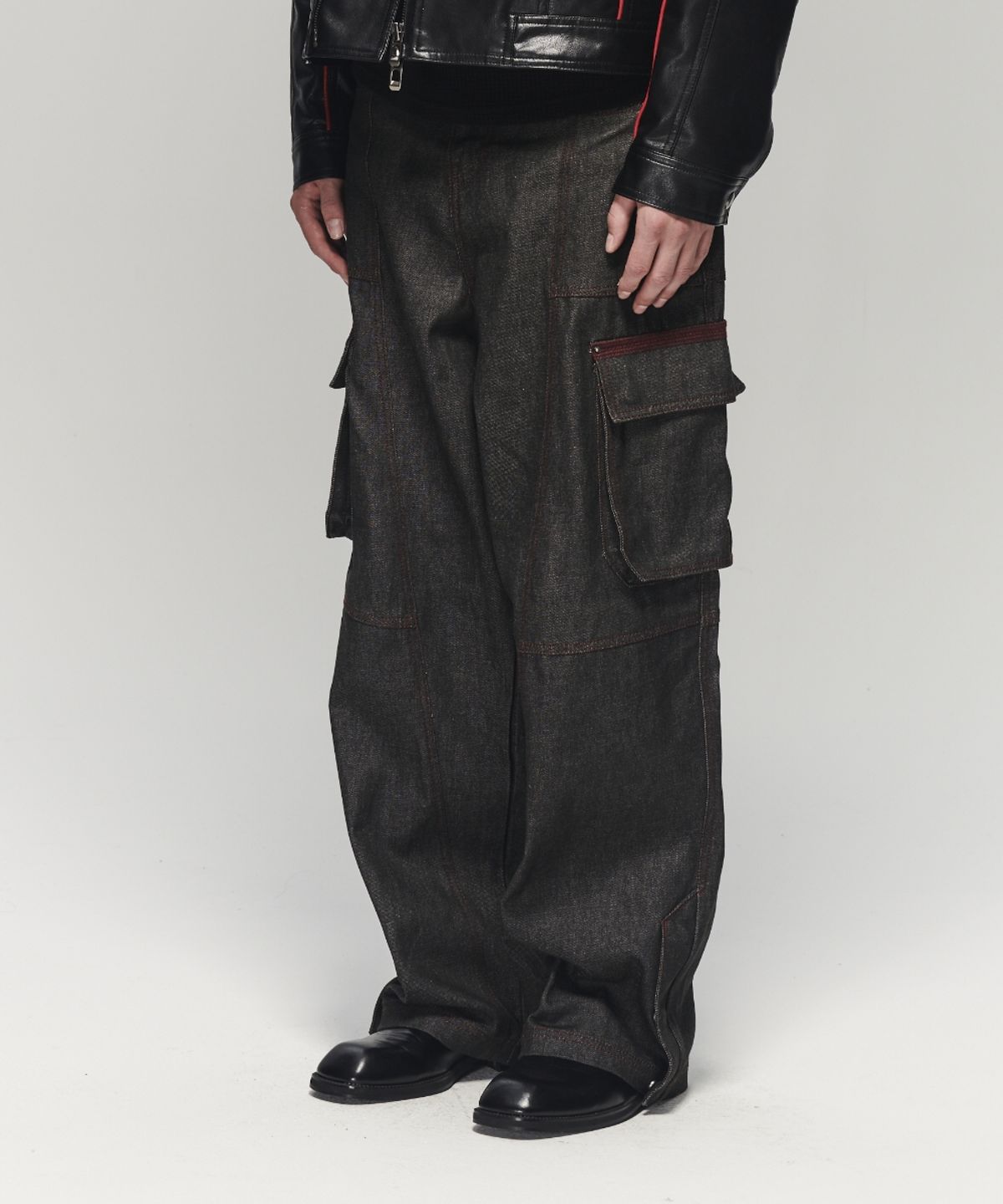 메종미네드(MAISON MINED) OBLIQUE PATCH DENIM PANTS BURGUNDY