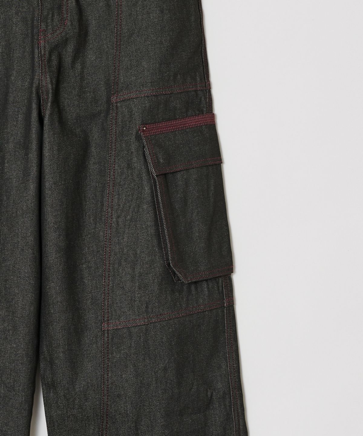 메종미네드(MAISON MINED) OBLIQUE PATCH DENIM PANTS BURGUNDY