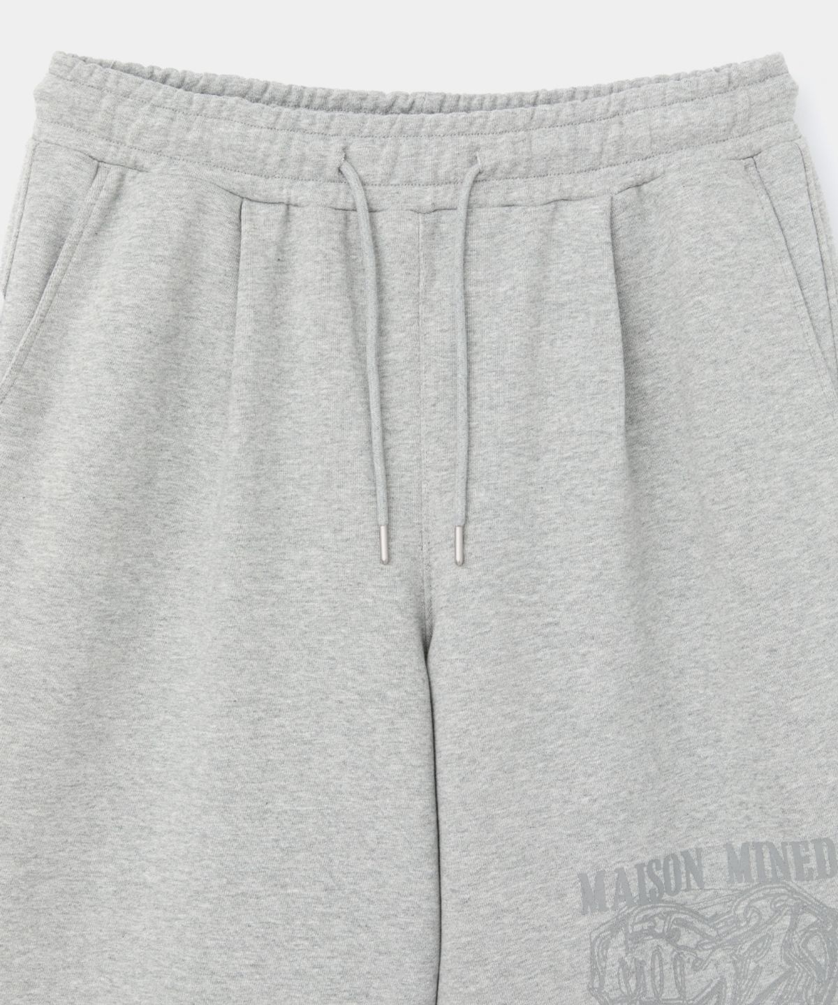 메종미네드(MAISON MINED) DOODLE HEART BERMUDA PANTS MELANGE GREY