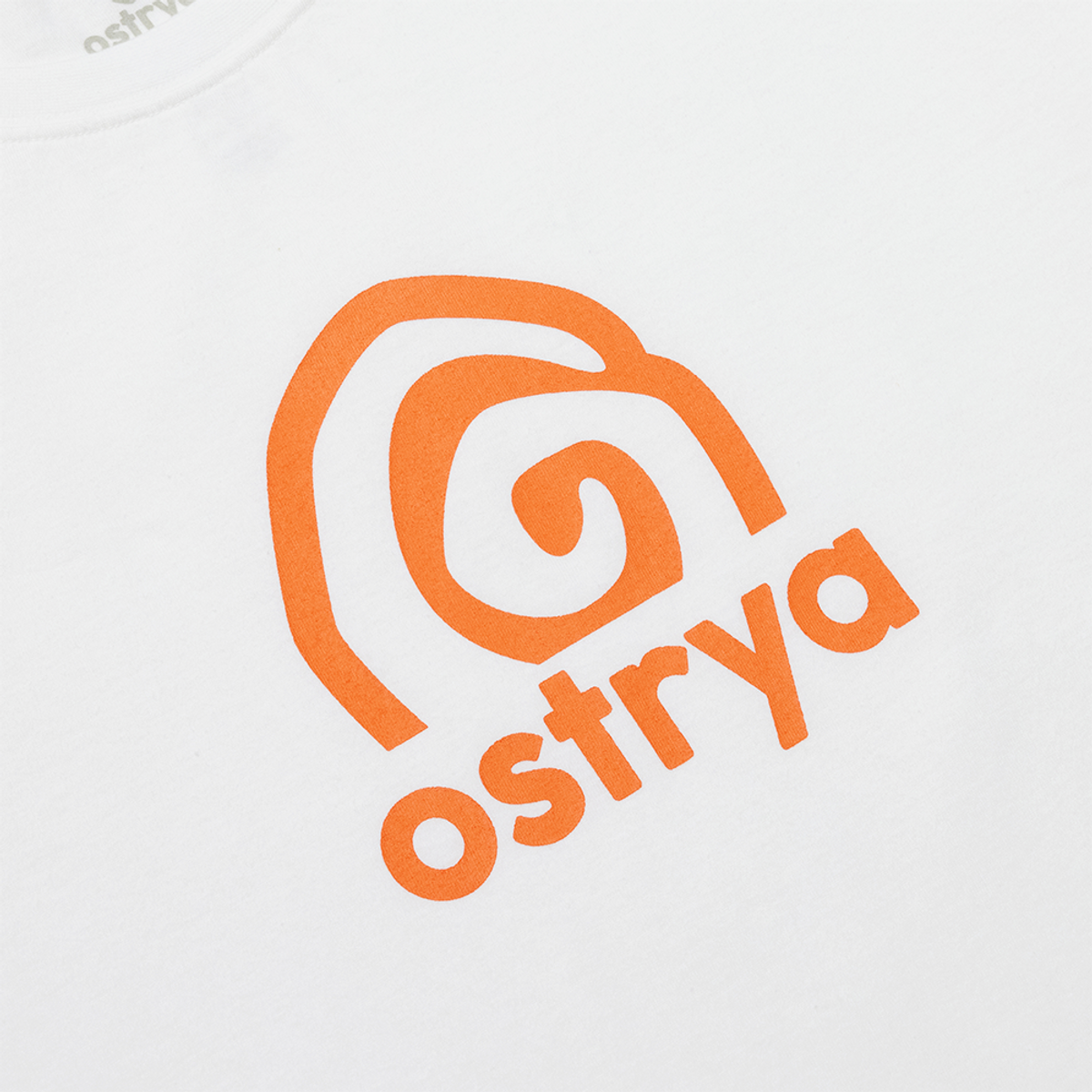 오스트리야(OSTRYA) Rising Swirl Heavy Du-Tee Cloud White