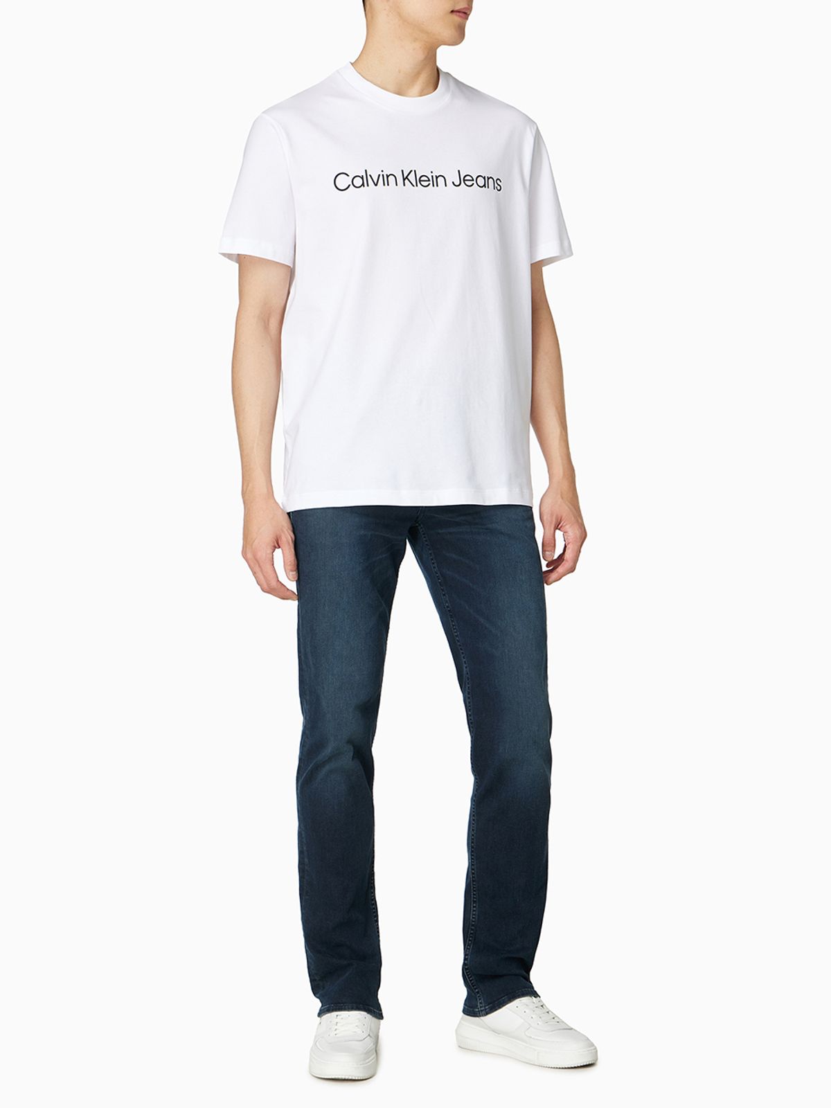 캘빈클라인 진(CALVIN KLEIN JEANS) 레귤러핏 인스티튜셔널 로고 반팔 티셔츠 4RAB810 YAA