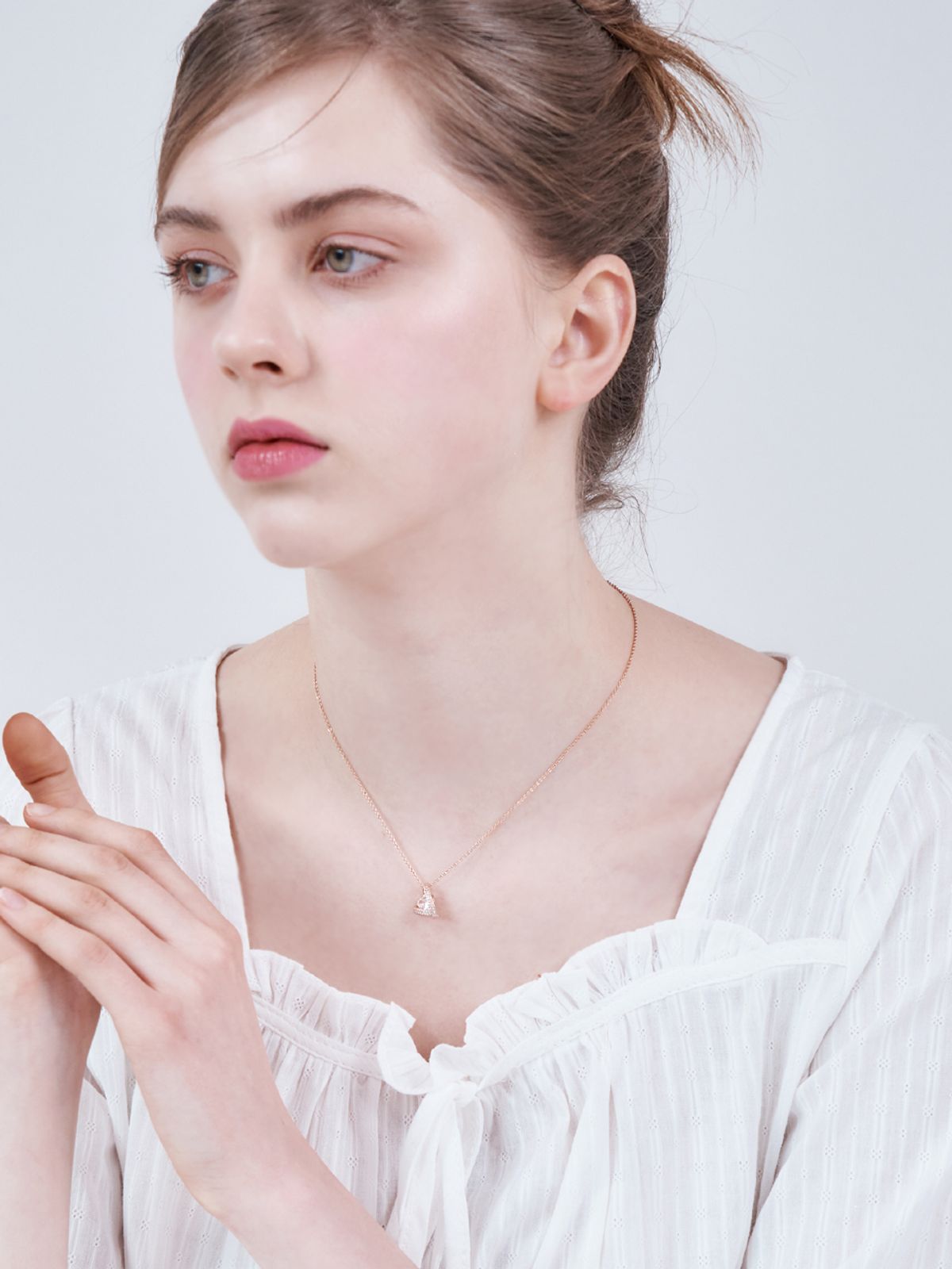 엘르주얼리(ELLEJEWELRY) 더블 하트 큐빅 목걸이 ELBRNN235