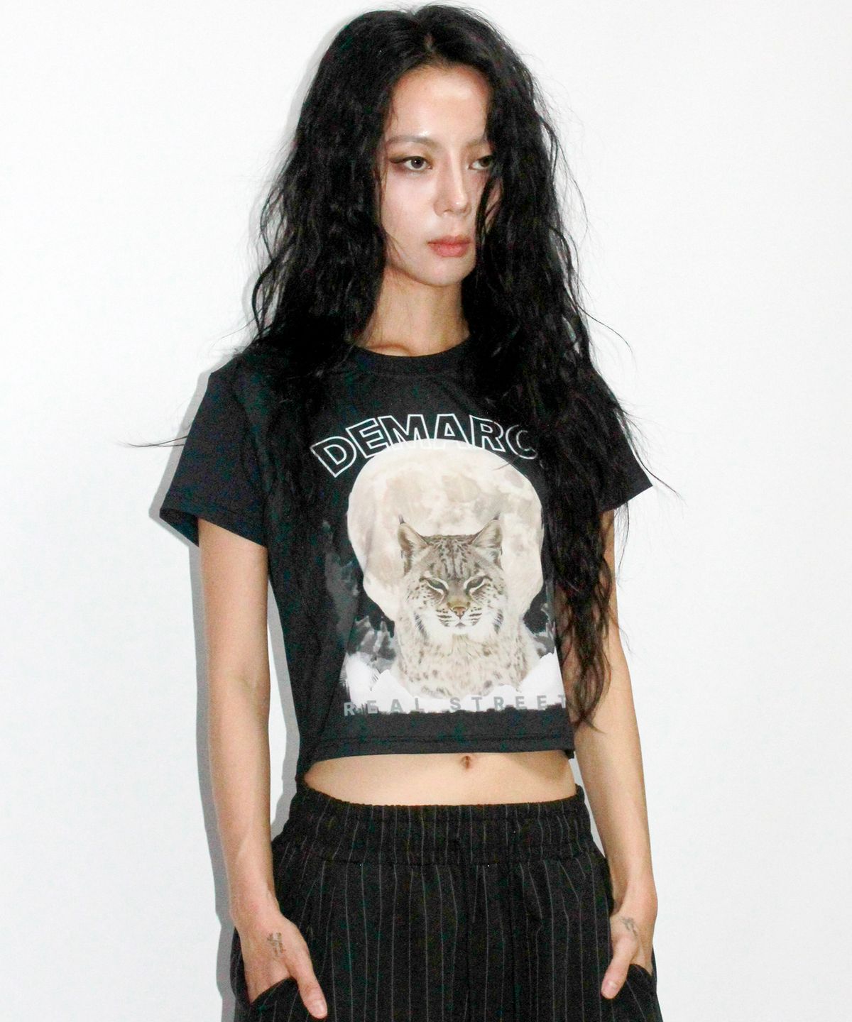 드마크(DEMARC) WILDCAT CROP T-SHIRT