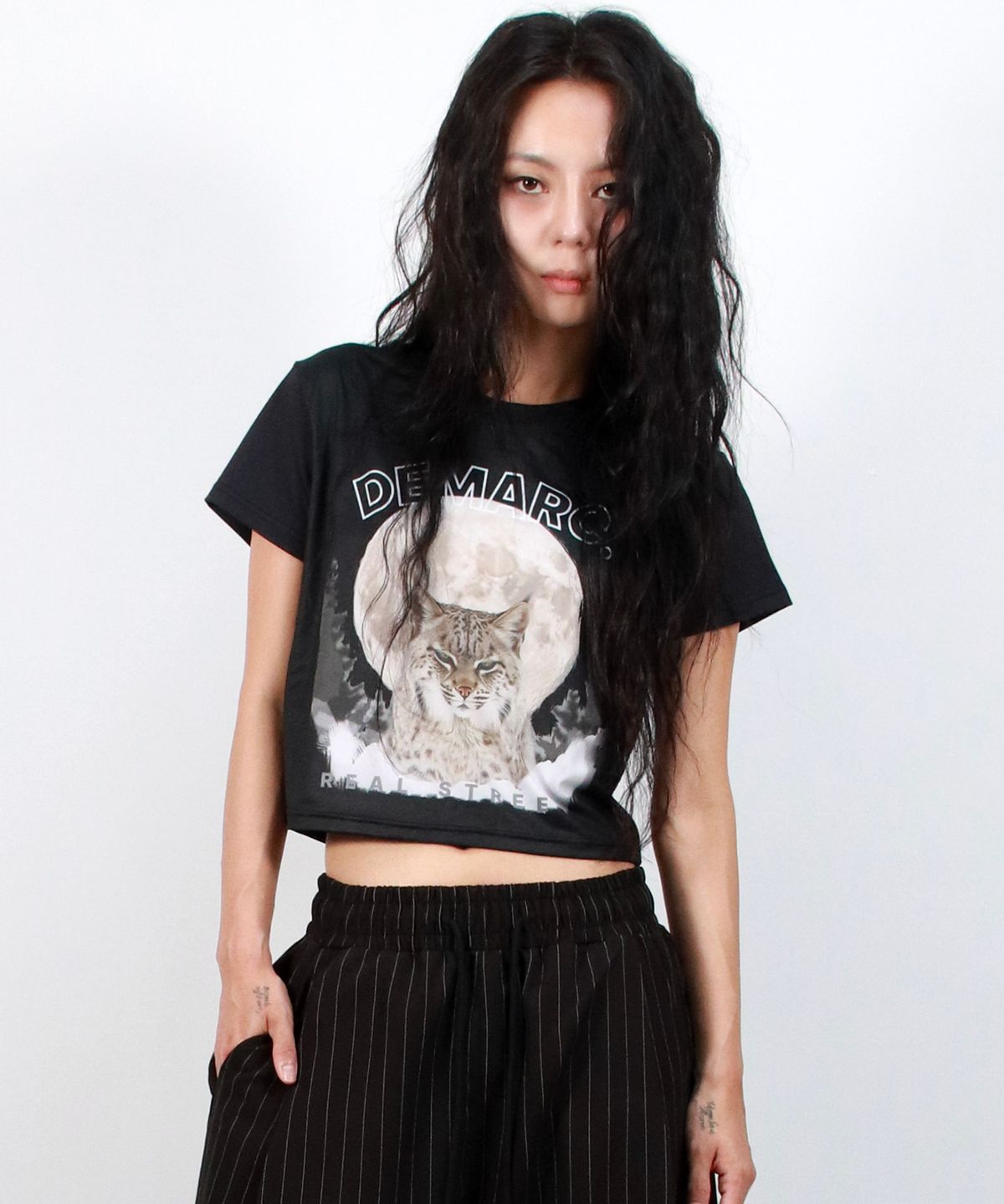 드마크(DEMARC) WILDCAT CROP T-SHIRT
