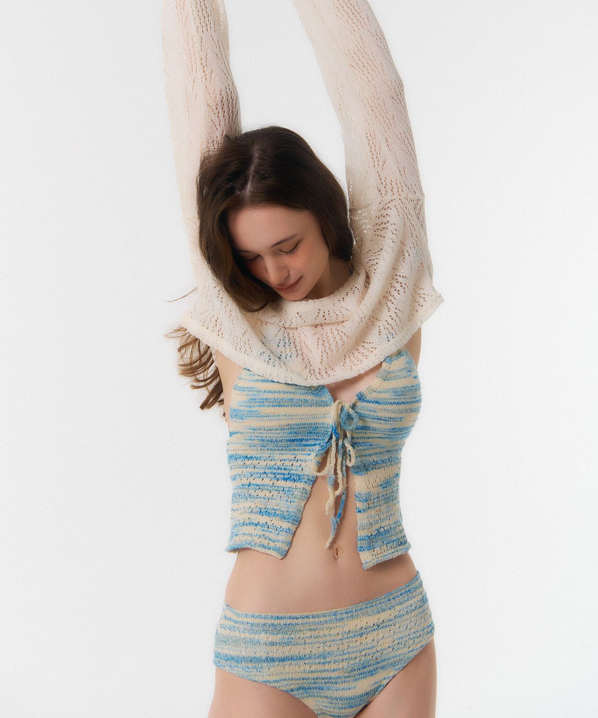 꾸아페(QUAFE) STRIPE BIKINI TOP_ocean blue