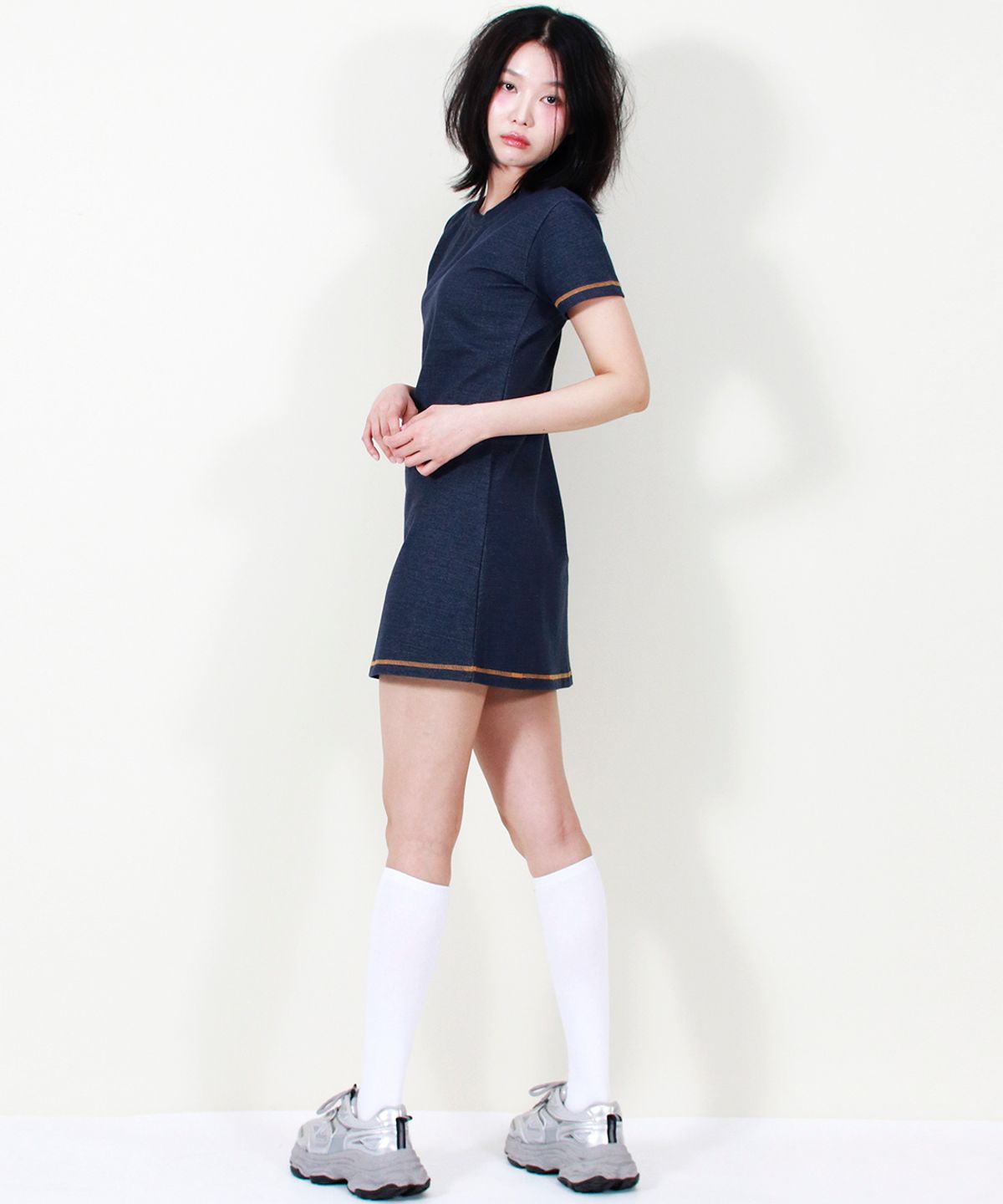 드마크(DEMARC) GIRLY CHIC STITCH MINI DRESS NAVY