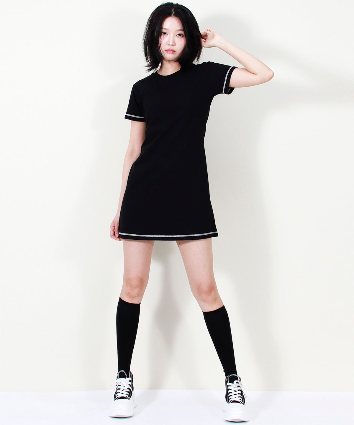 드마크(DEMARC) GIRLY CHIC STITCH MINI DRESS BLACK