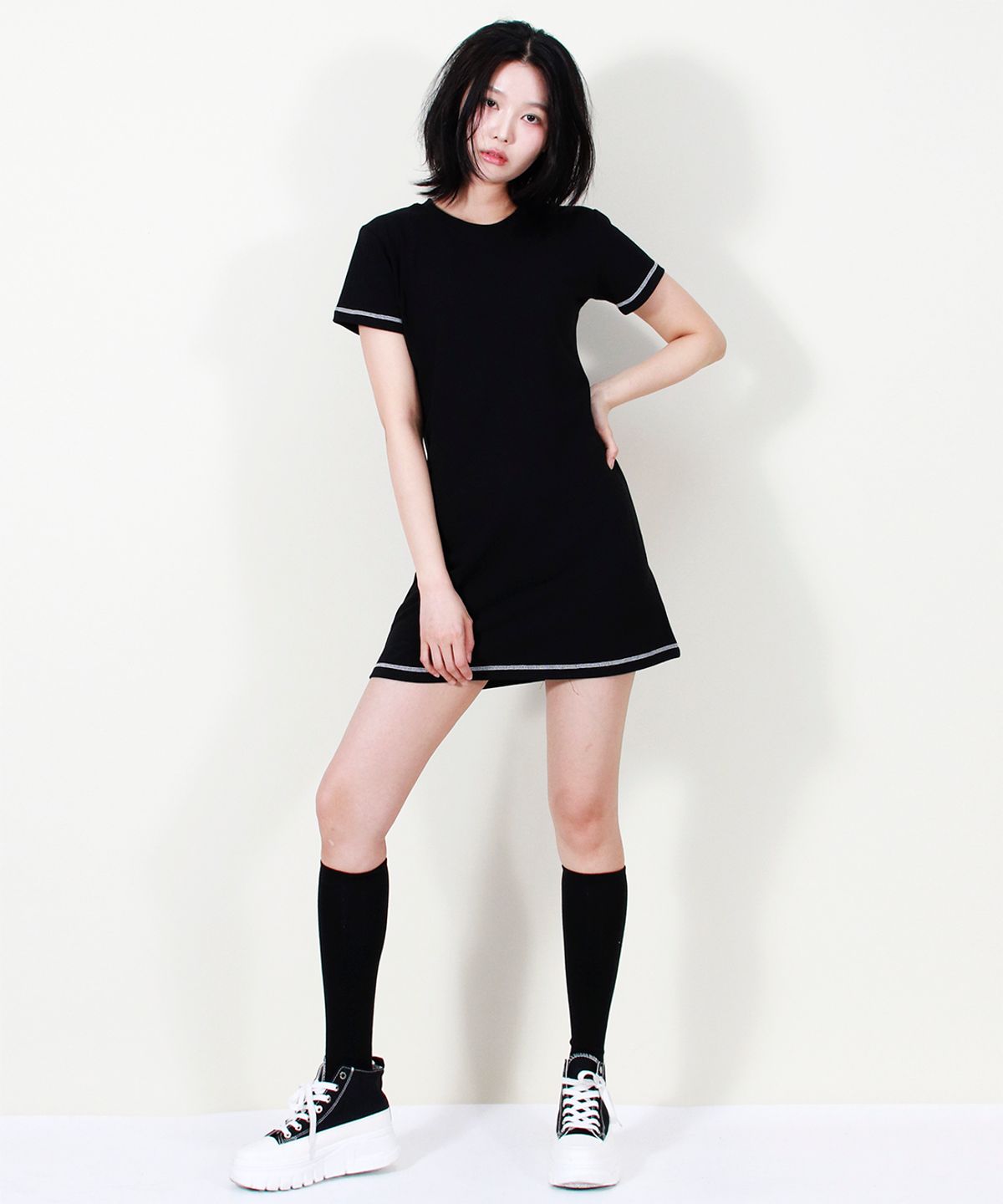 드마크(DEMARC) GIRLY CHIC STITCH MINI DRESS BLACK