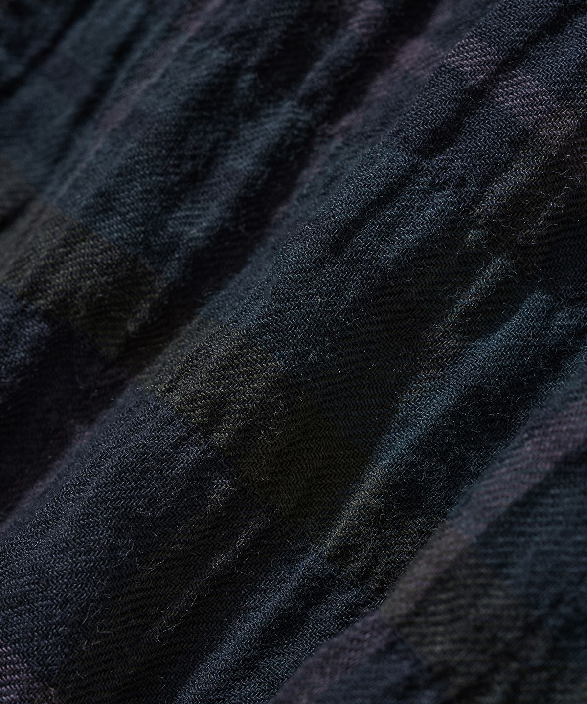 다이아몬드 레이라(DIAMOND LAYLA) UV Crinkle Midnight Black Watch Check Shirt S171