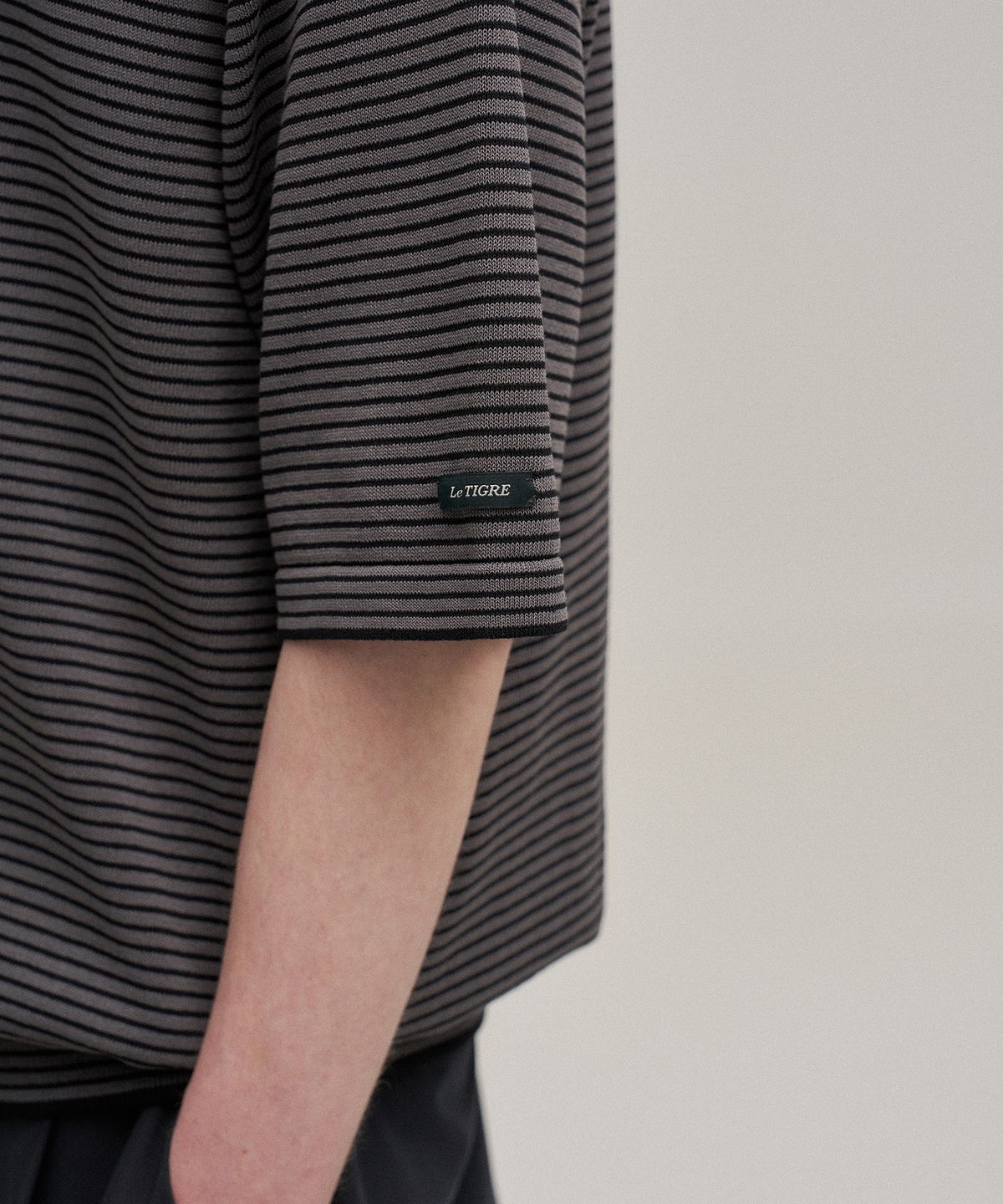 르티그레(LE TIGRE) Soutien collar knit cardigan (Narrow-Stripe)