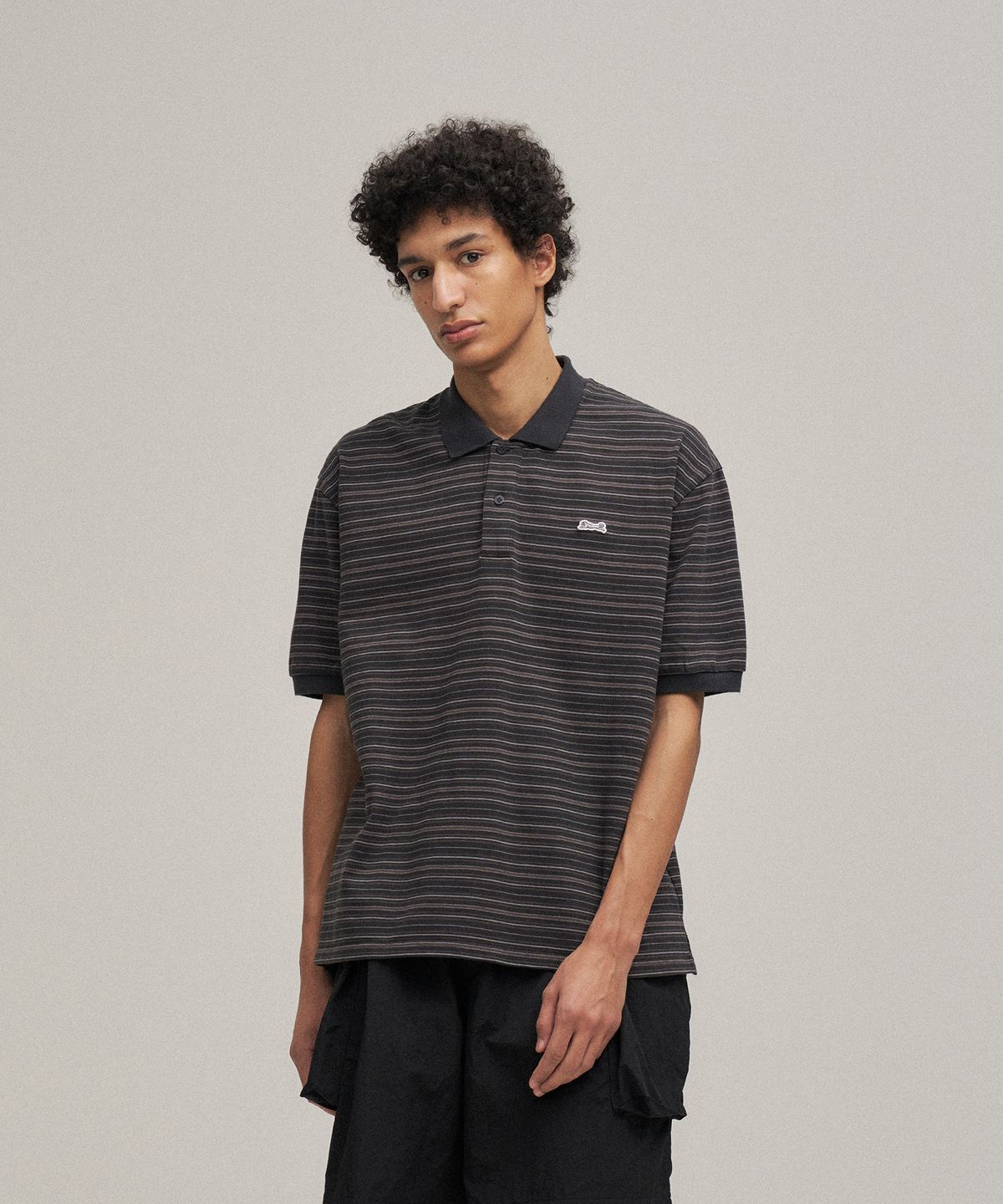 르티그레(LE TIGRE) Multi-stripe polo T-shirt (Charcoal)