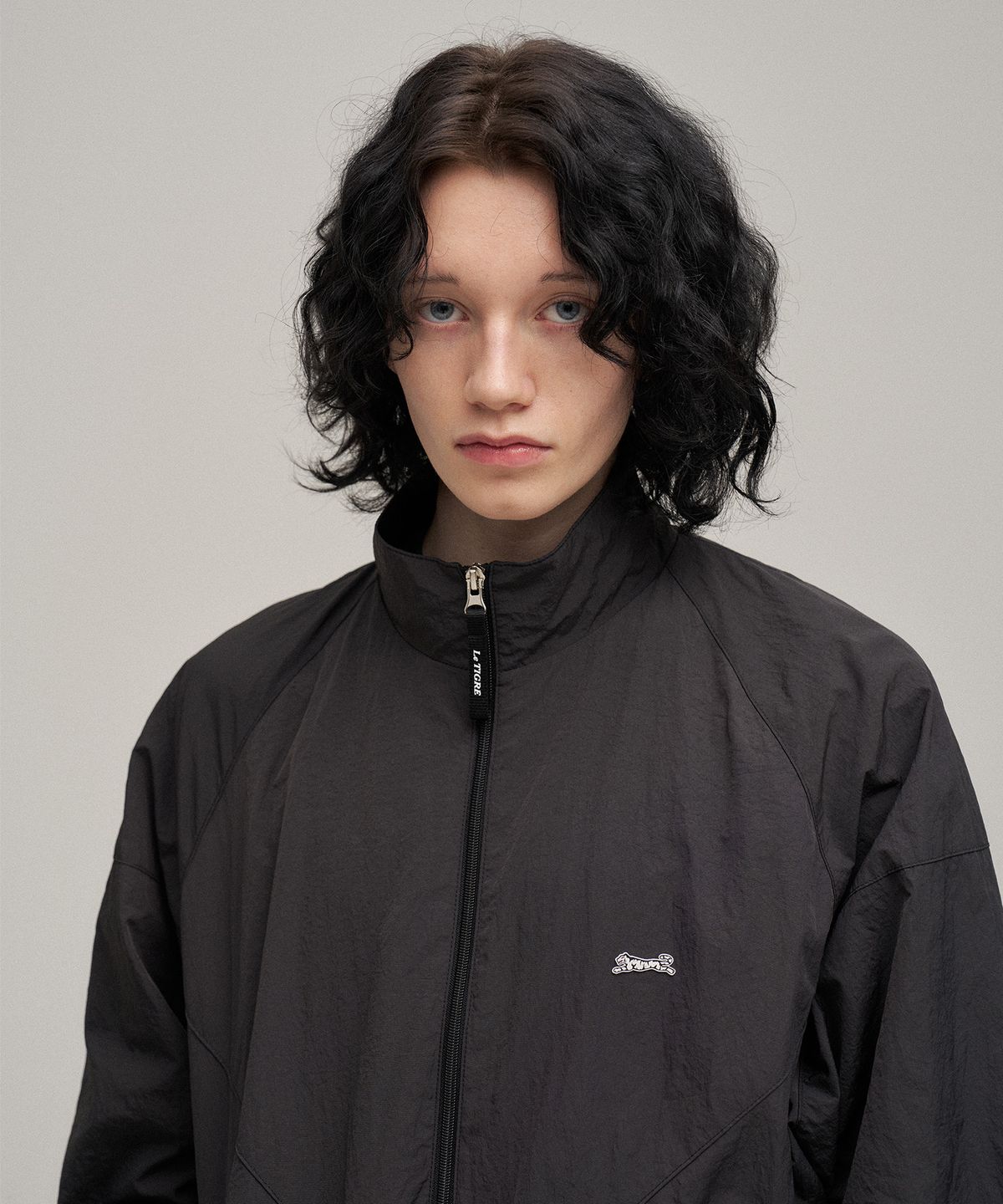 르티그레(LE TIGRE) Flow windbreaker Jacket (Charcoal)