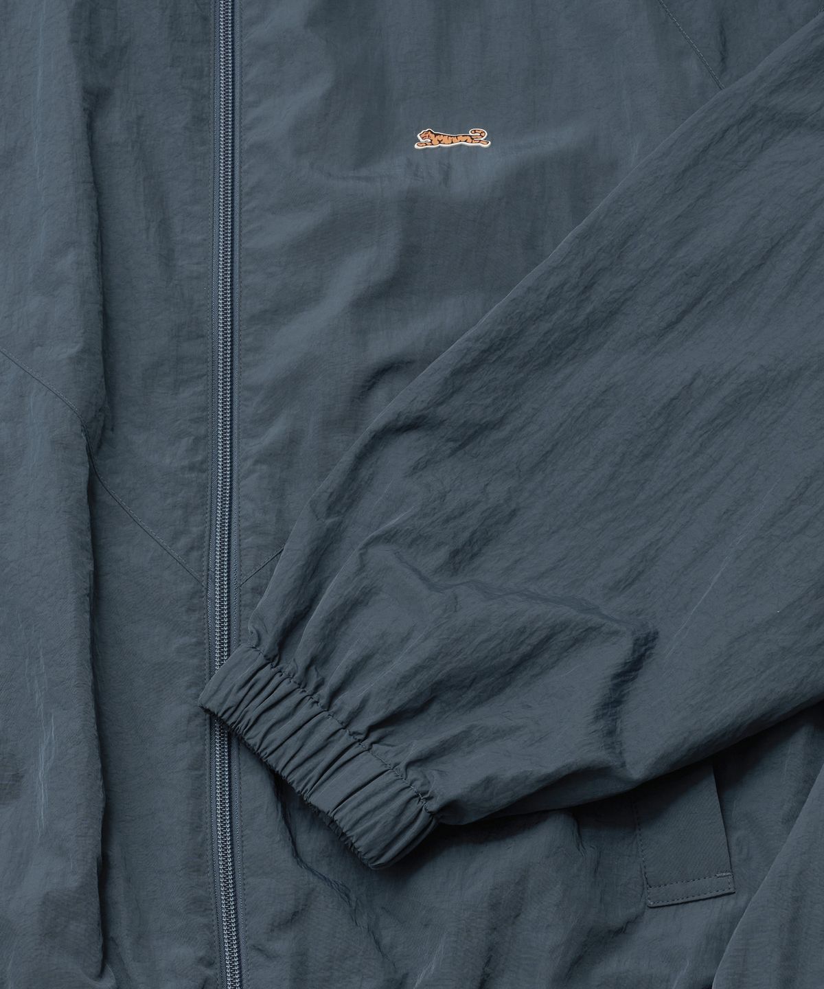 르티그레(LE TIGRE) Flow windbreaker Jacket (Pale Navy)