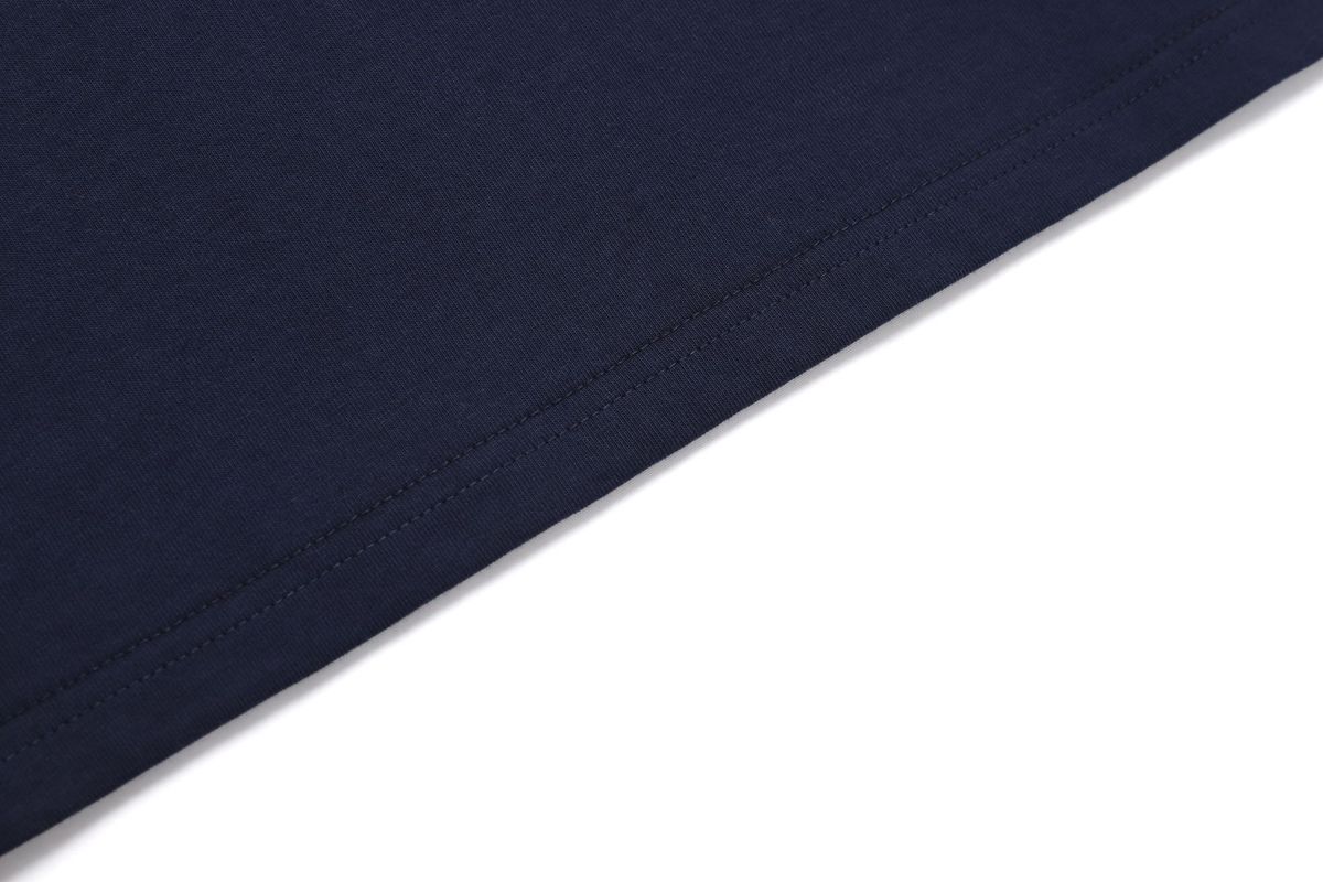 바쥬비쥬(BAJOO BIJOO) LOGO PRINT LONG SLEEVE [NAVY]