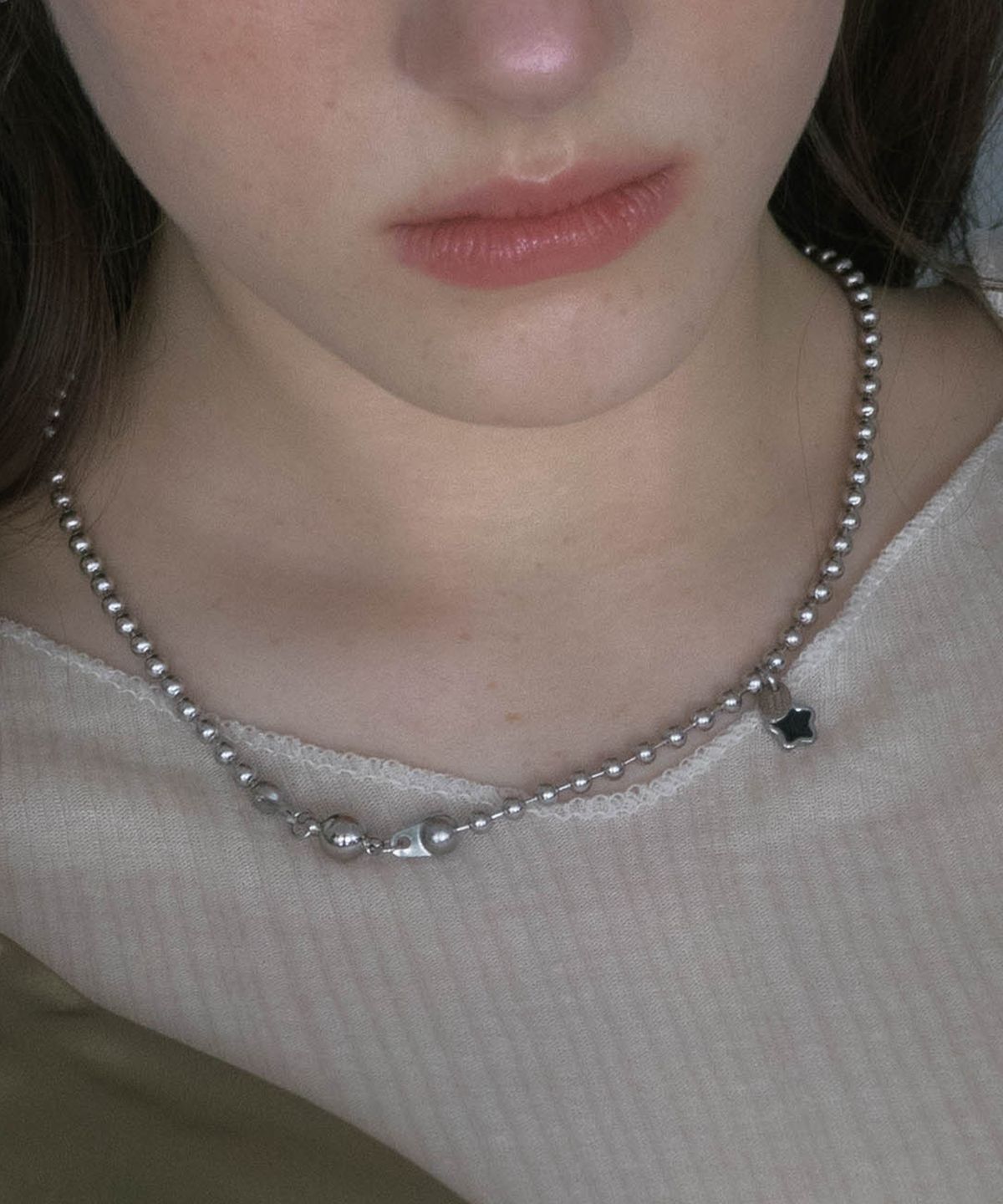펄리모어(PEARLY MORE) 볼 앤 볼 마그넷 스타 목걸이_PM25N021SS