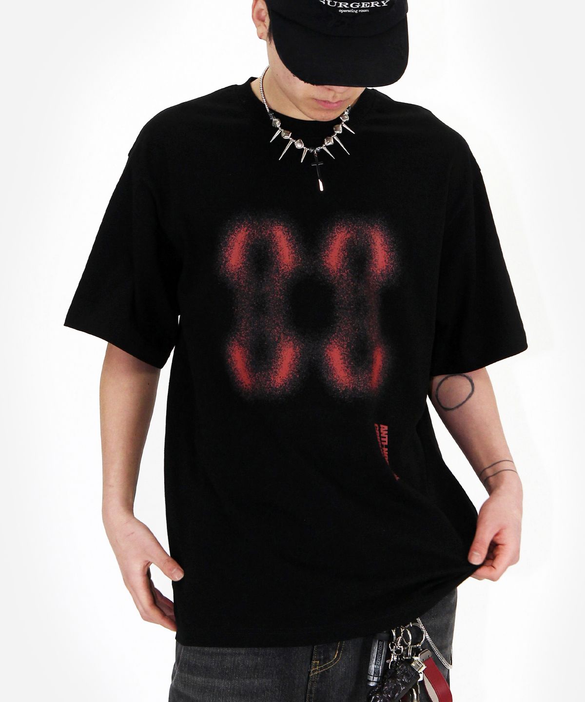 크리건(CRIGUN) Effect Graphics 세미 오버핏 반팔티 BLACK