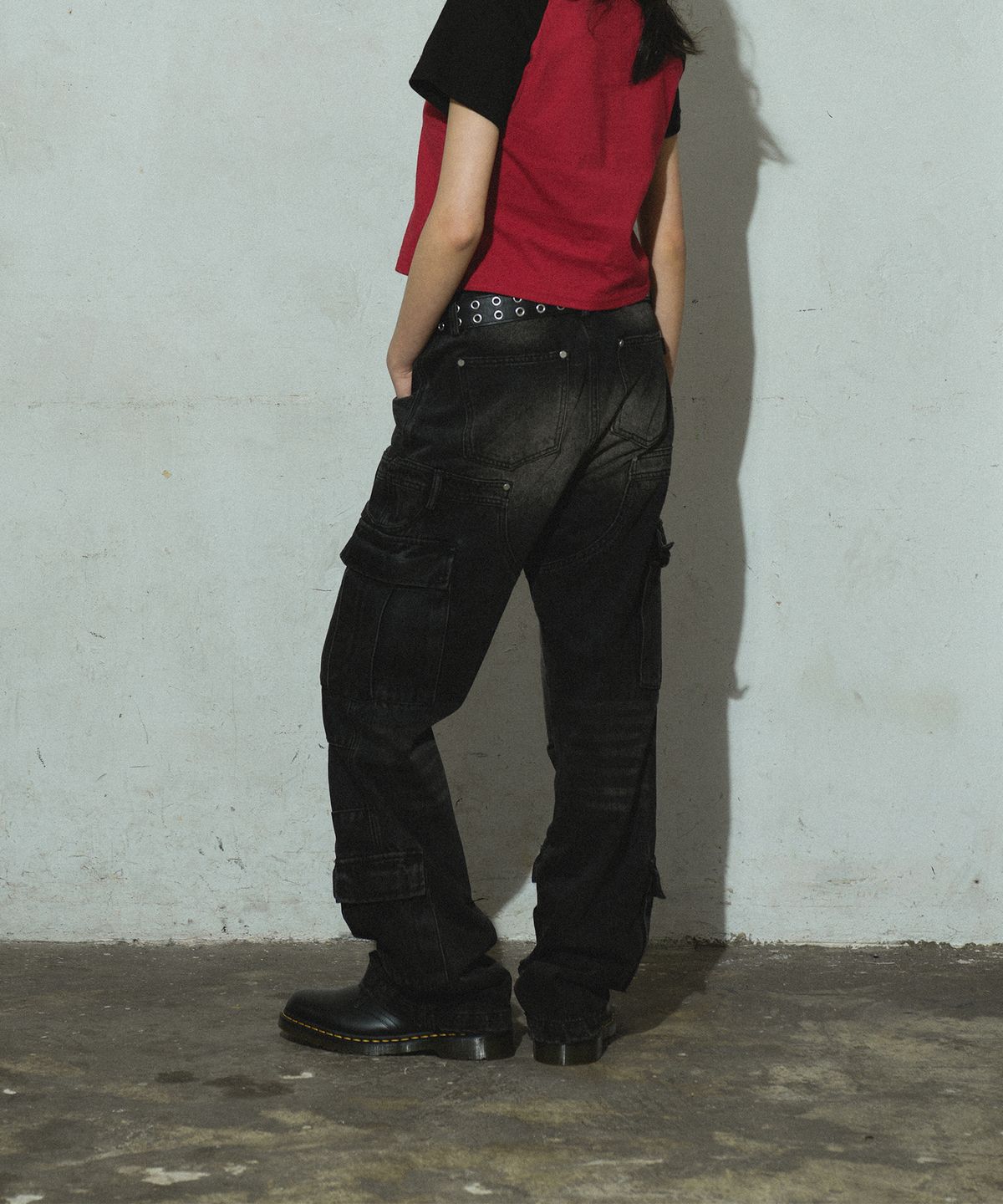 도미넌트(DOMINANT) Semi Flare Washed Denim Pants (Black)