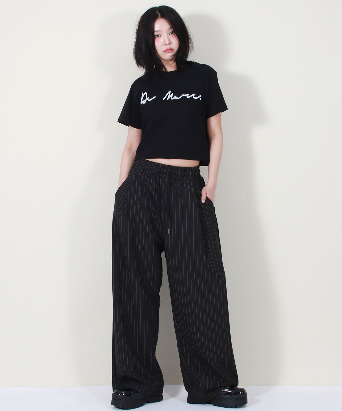 드마크(DEMARC) SOLID STRIPE WIDE PANTS BLACK