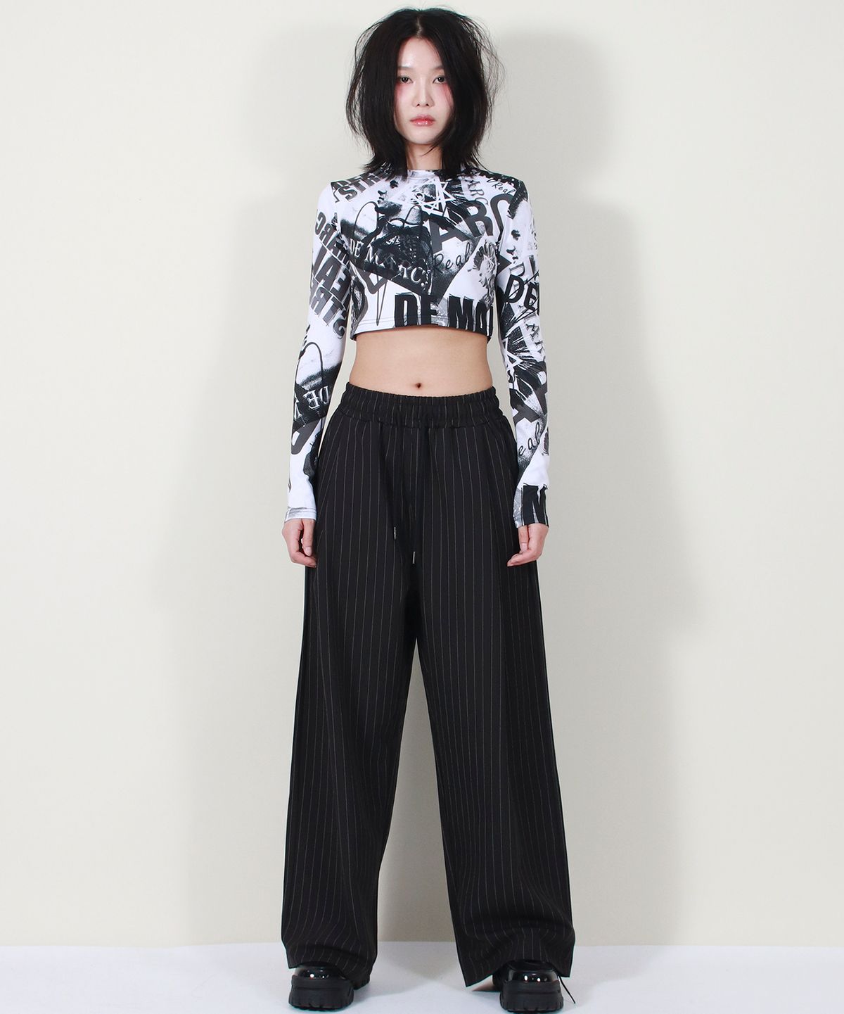 드마크(DEMARC) SOLID STRIPE WIDE PANTS BLACK