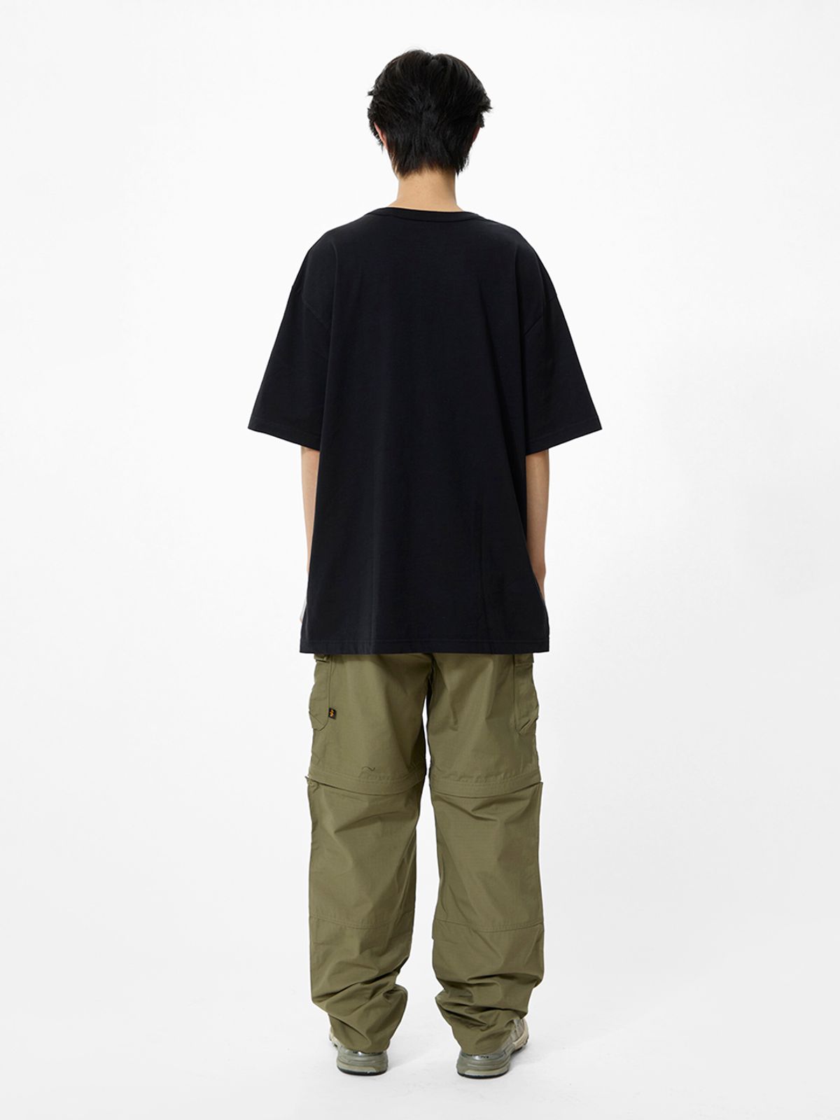 알파 인더스트리(ALPHA INDUSTRIES) 에센셜 릴랙스드 티 블랙