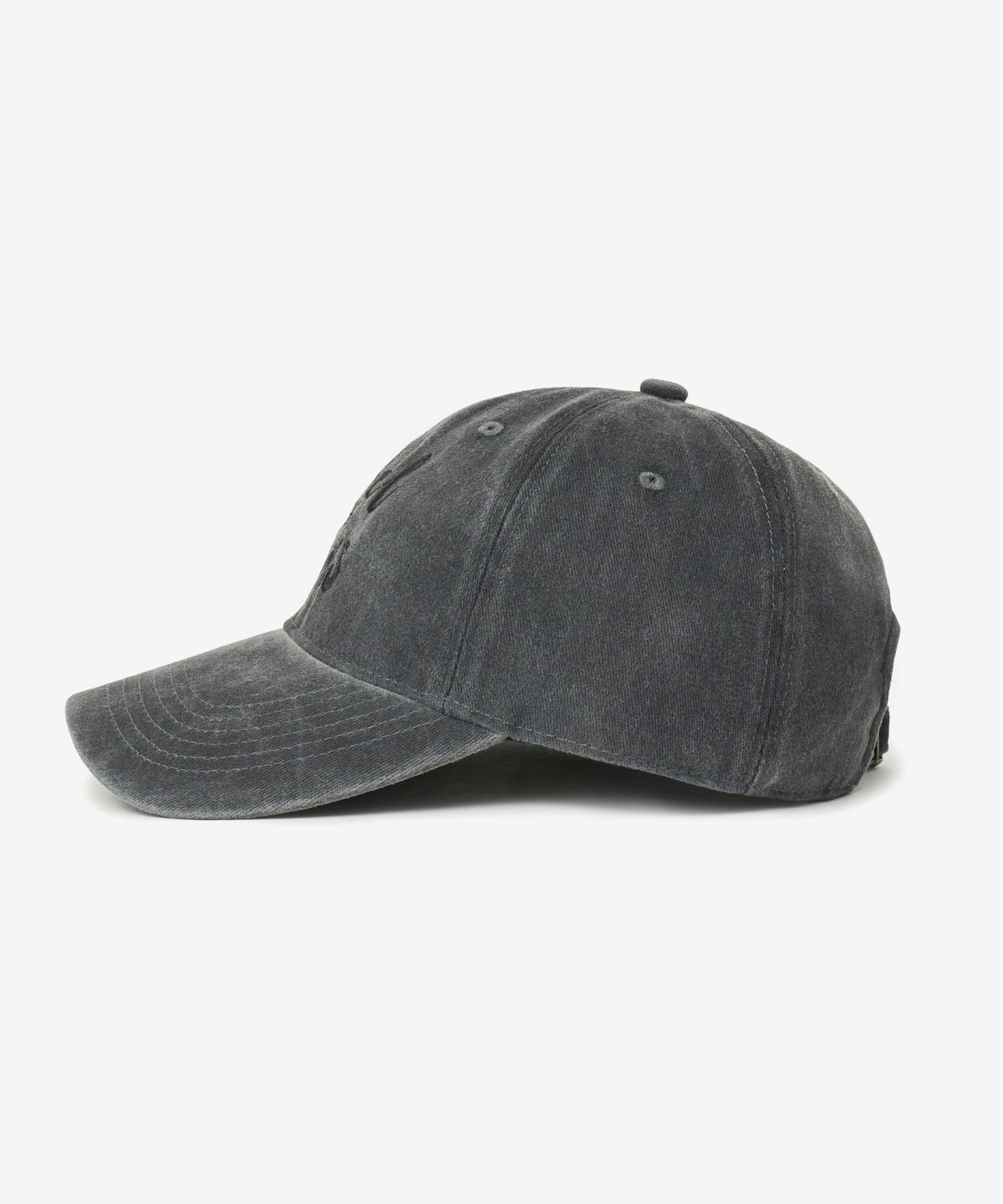 브이투(VTWO) Rebel 스누피 스톤 워시드 볼캡 (CHARCOAL)